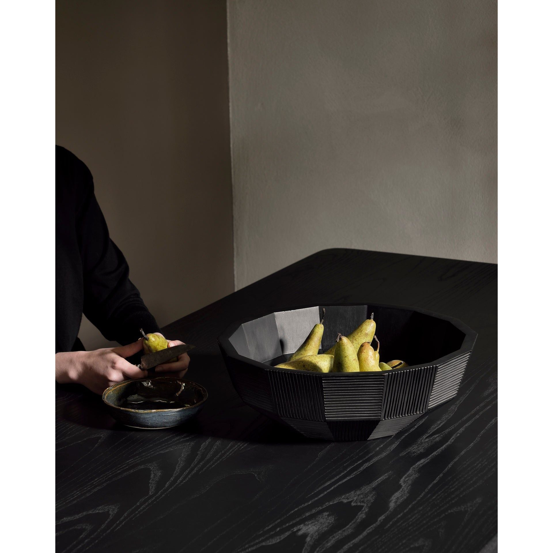 Featuring Mahogany Hand-Carved Striped Bowl by Ethnicraft at Amethyst Home. Both functional and decorative, this bowl will delicately accessorise your dining and kitchen space. Each piece is created by our Javanese carvers and turners, carrying the story of our skilled artisans into your home.
Dimentions: 16"d x 16"w x 6"h
Finish : VarnishedMain Mater.  Amethyst Home provides interior design, new home construction design consulting, vintage area rugs, and lighting in the Salt Lake City metro area.