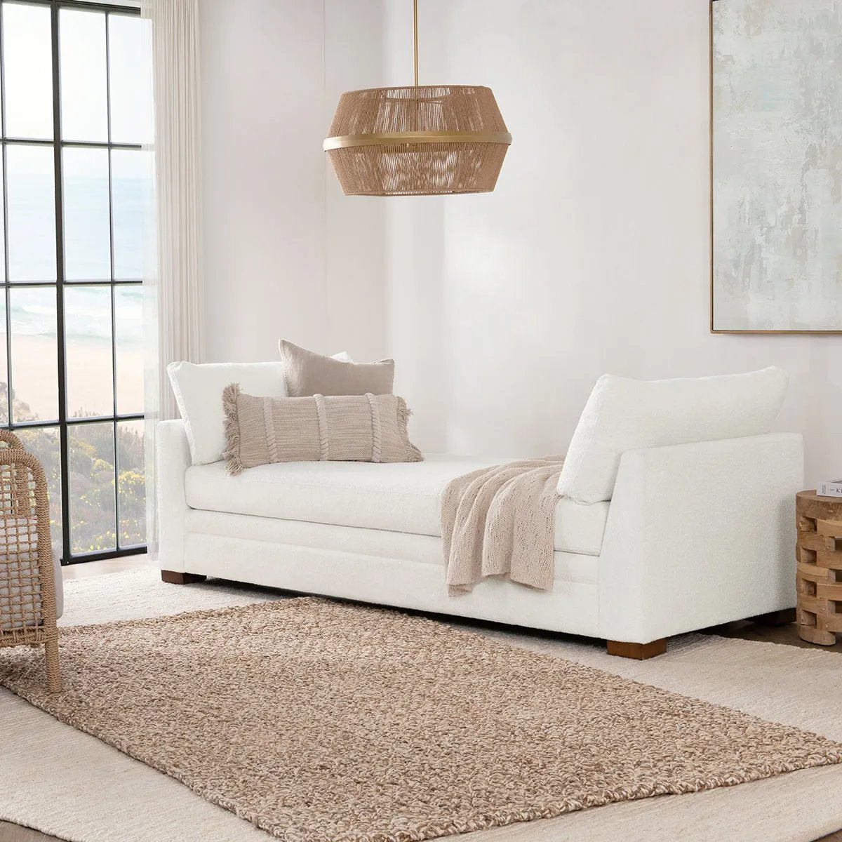 Amethyst Home provides interior design, new home construction design consulting, vintage area rugs, and lighting in the Nashville metro area.