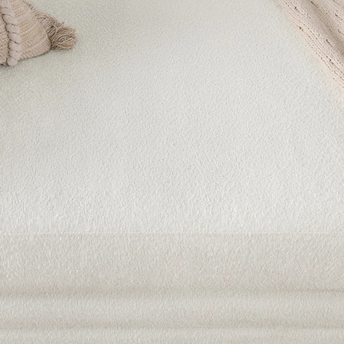 Amethyst Home provides interior design, new home construction design consulting, vintage area rugs, and lighting in the Seattle metro area.