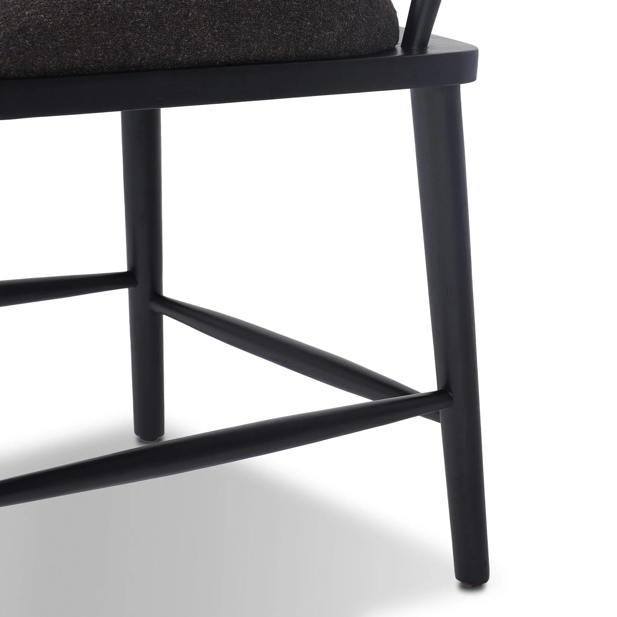 Amethyst Home provides interior design, new home construction design consulting, vintage area rugs, and lighting in the Salt Lake City metro area.