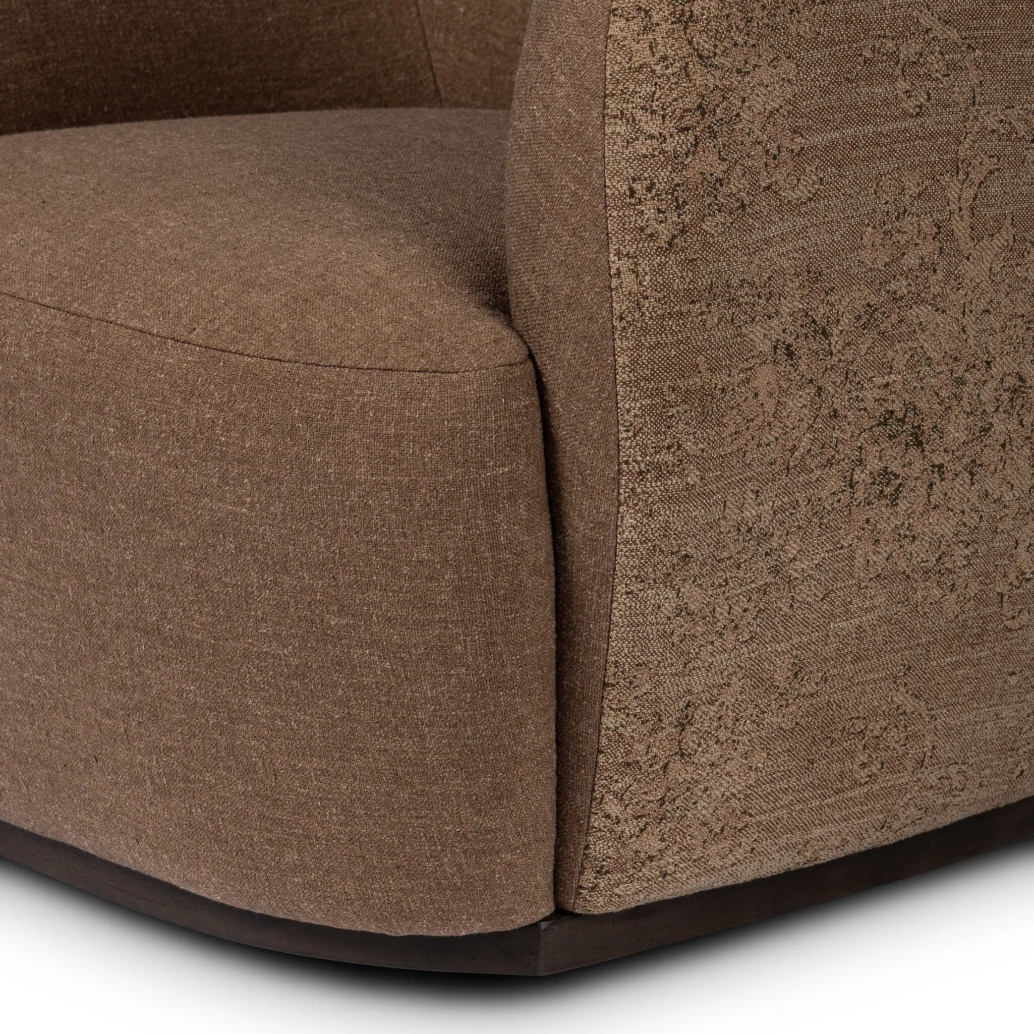 Amethyst Home provides interior design, new home construction design consulting, vintage area rugs, and lighting in the Portland metro area.