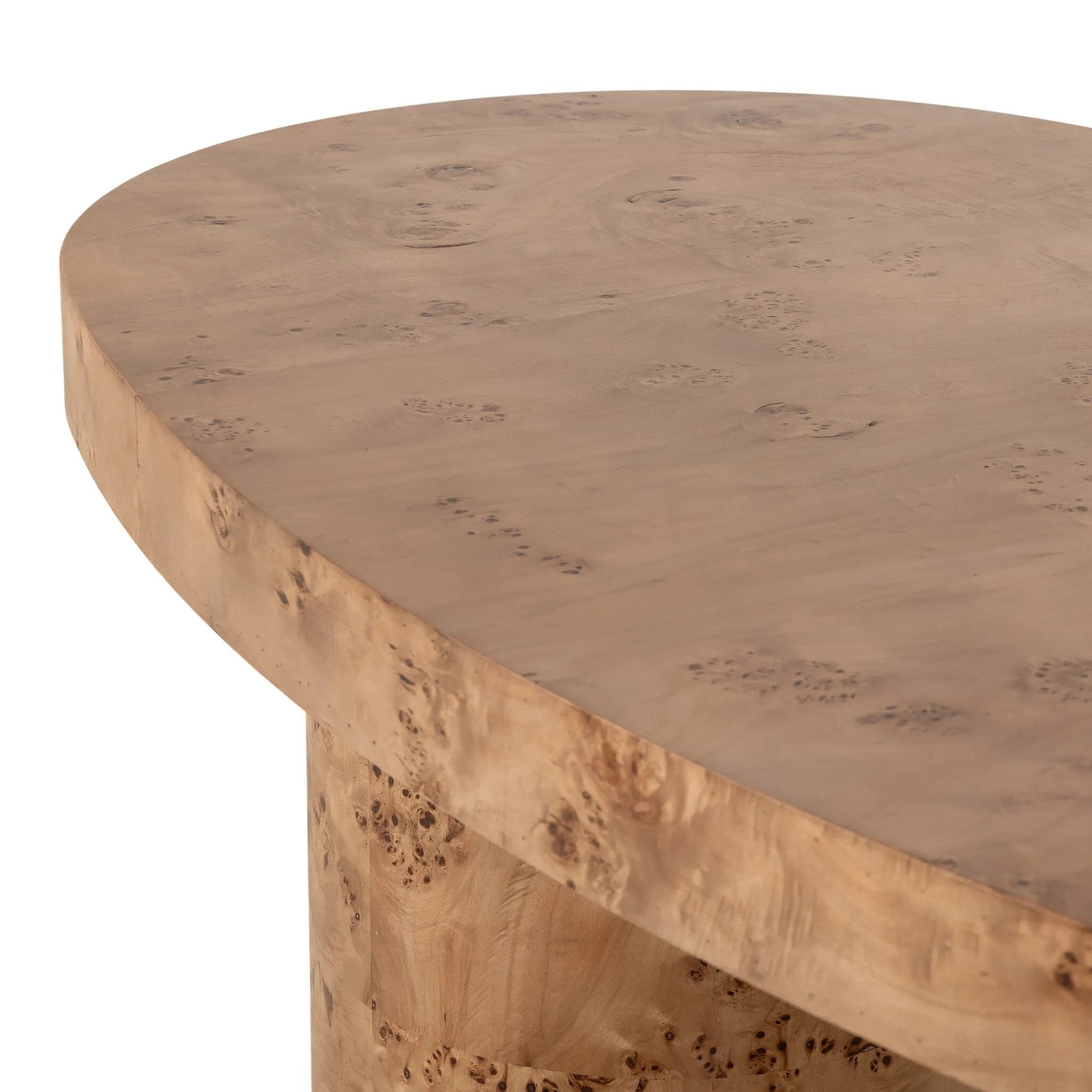 Amethyst Home provides interior design, new home construction design consulting, vintage area rugs, and lighting in the Charlotte metro area.