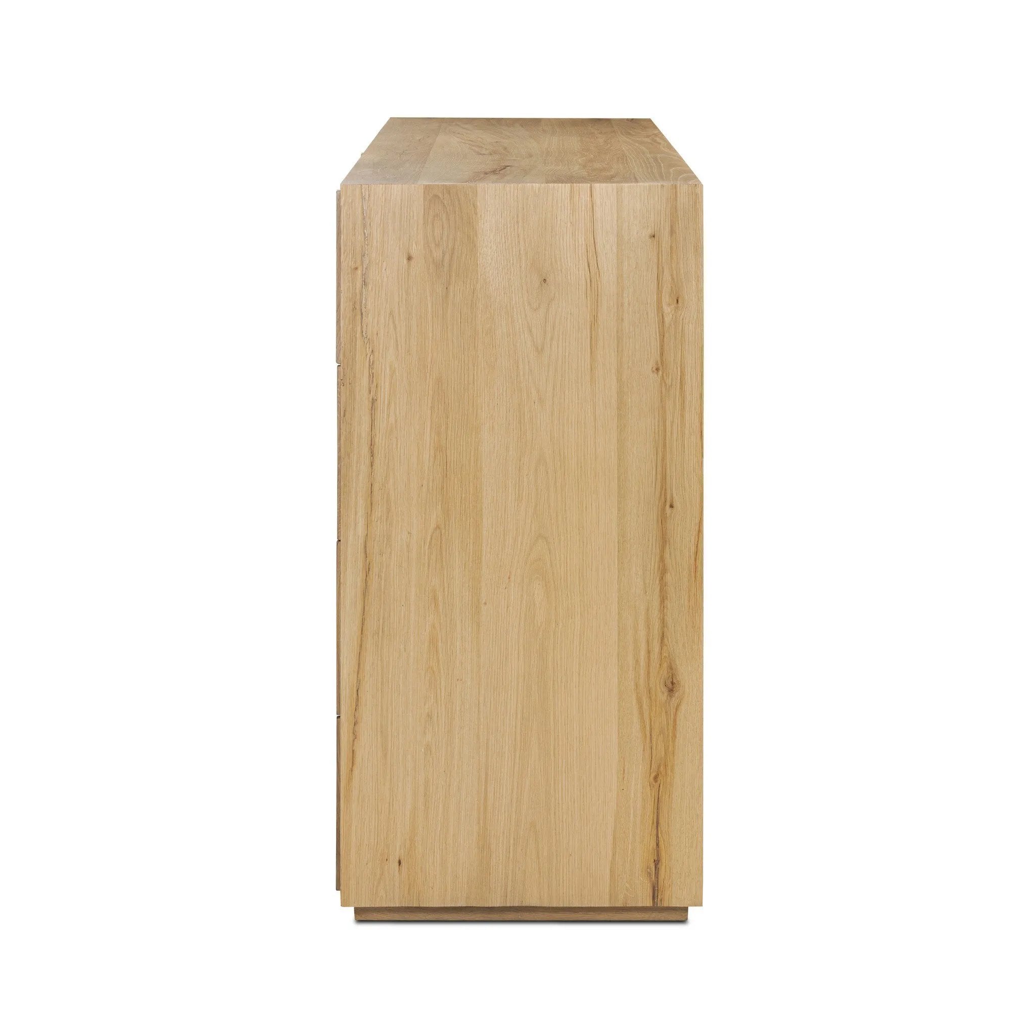 Amethyst Home provides interior design, new home construction design consulting, vintage area rugs, and lighting in the Tampa metro area.