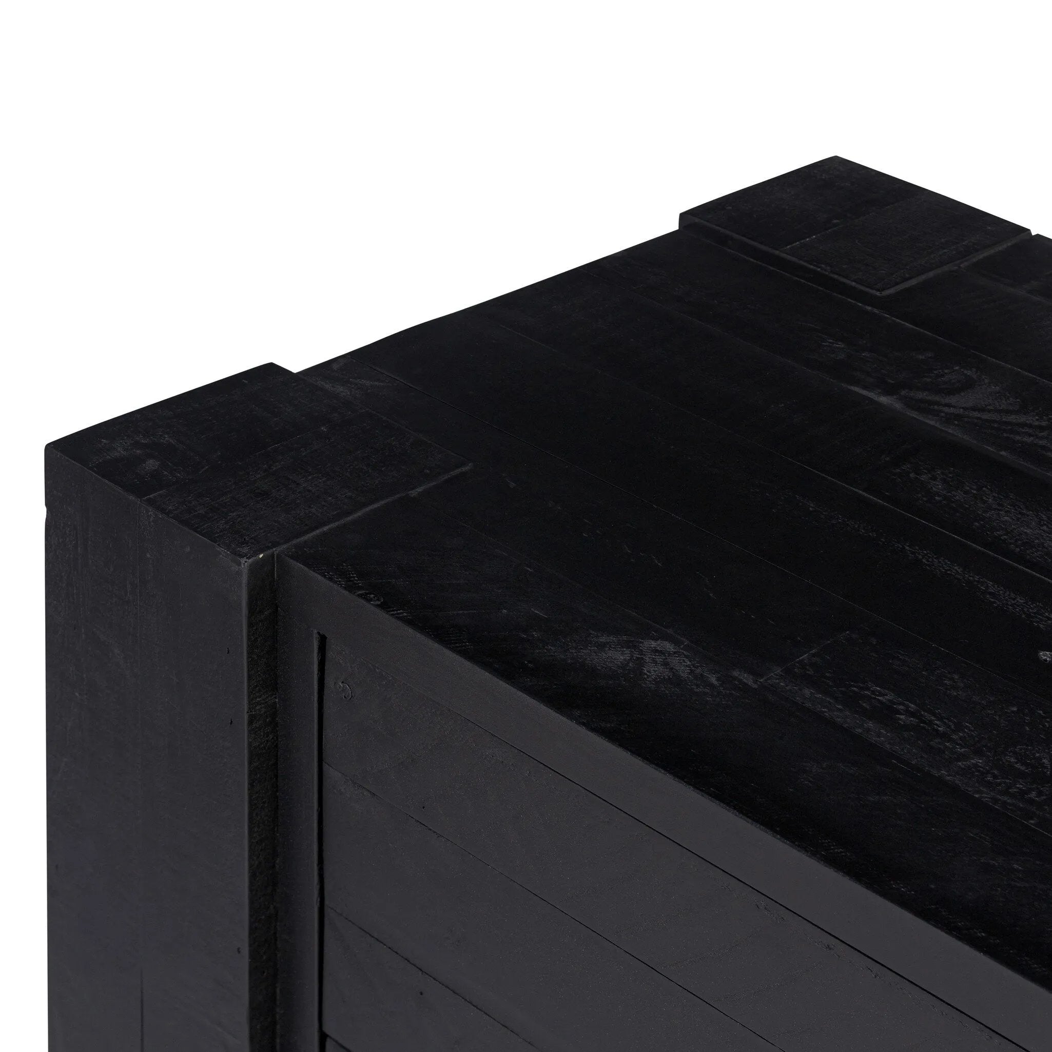 Amethyst Home provides interior design, new home construction design consulting, vintage area rugs, and lighting in the Winter Garden metro area.