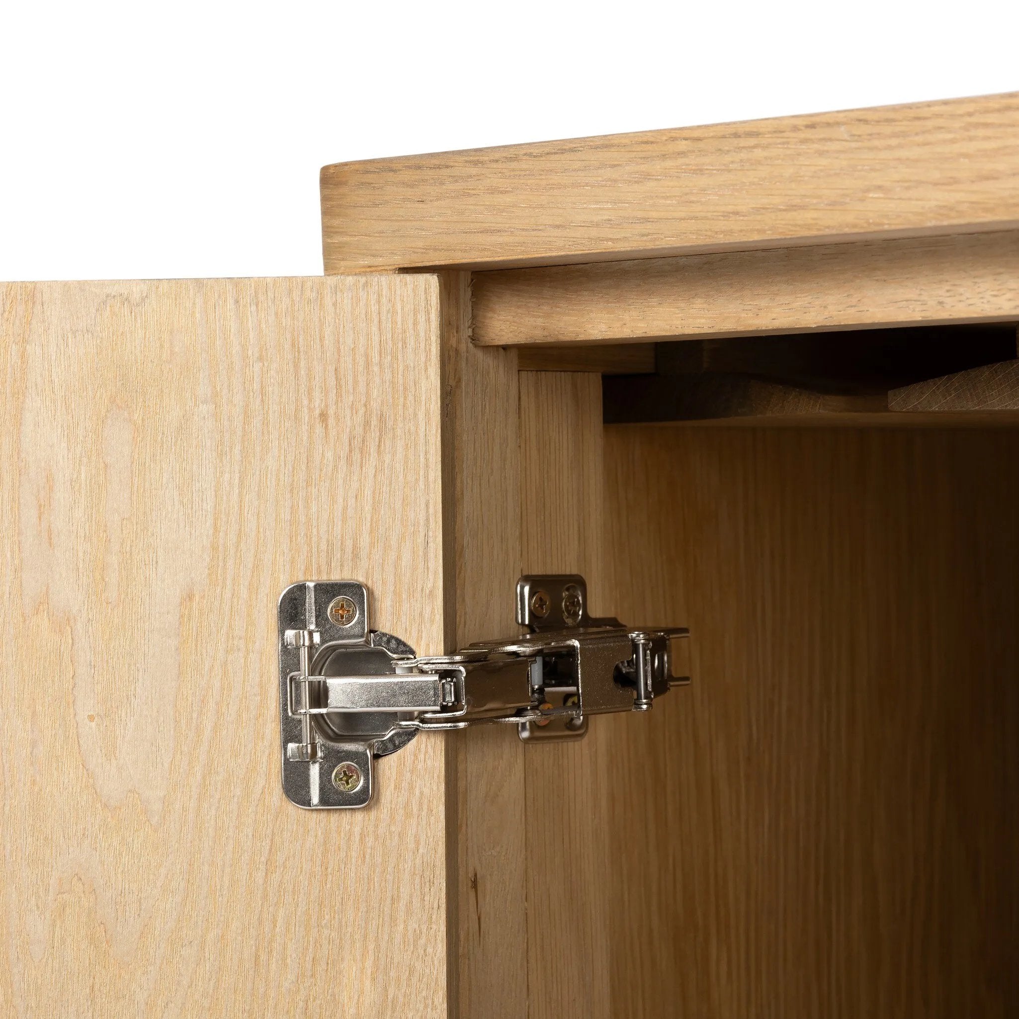 Amethyst Home provides interior design, new home construction design consulting, vintage area rugs, and lighting in the Houston metro area.