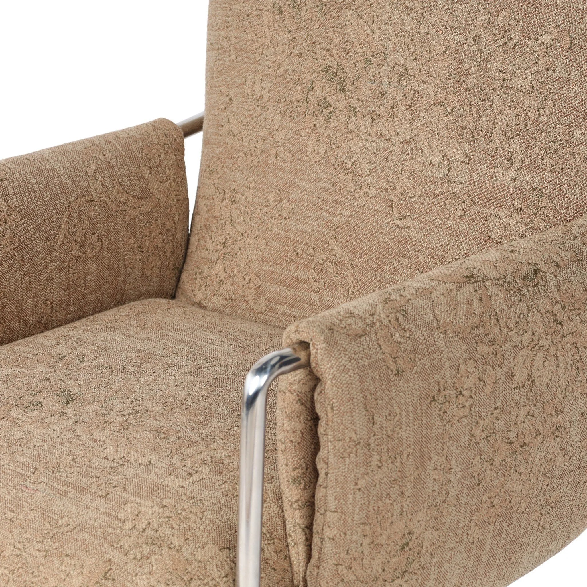 Amethyst Home provides interior design, new home construction design consulting, vintage area rugs, and lighting in the Laguna Beach metro area.