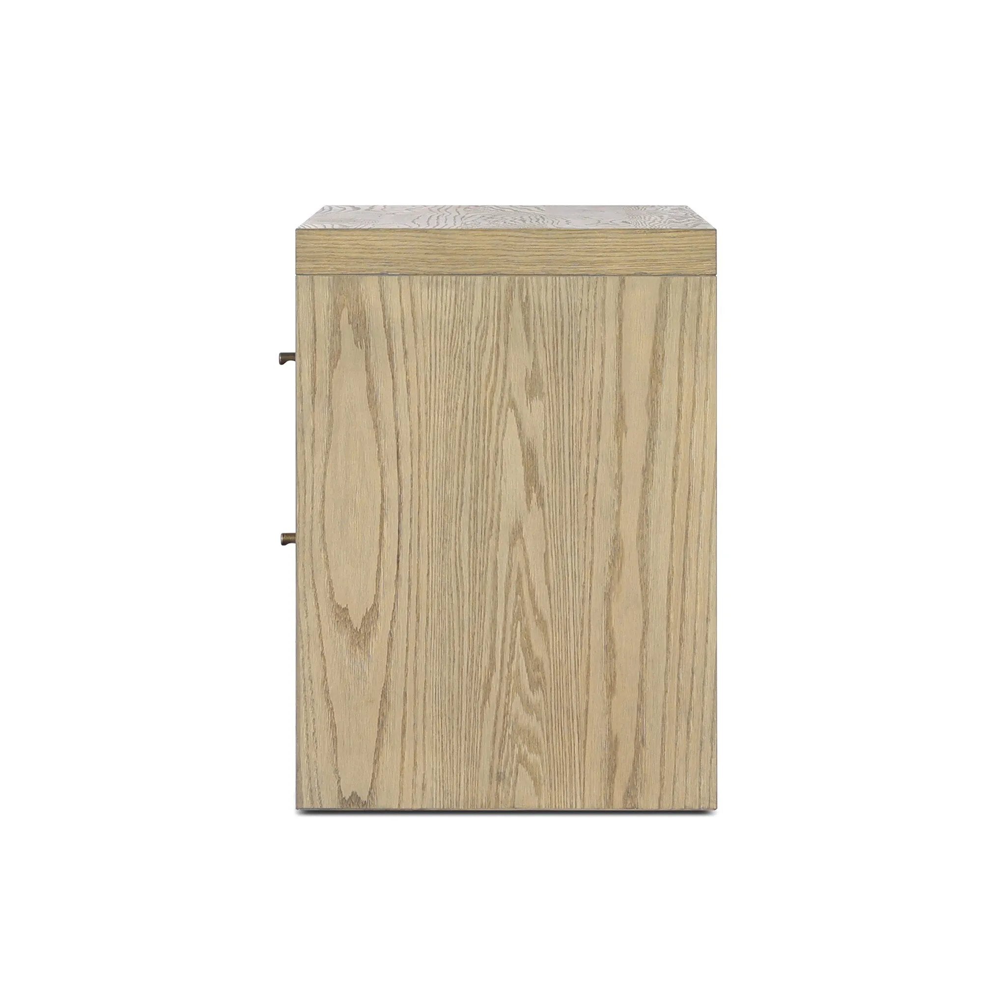 Amethyst Home provides interior design, new home construction design consulting, vintage area rugs, and lighting in the San Diego metro area.