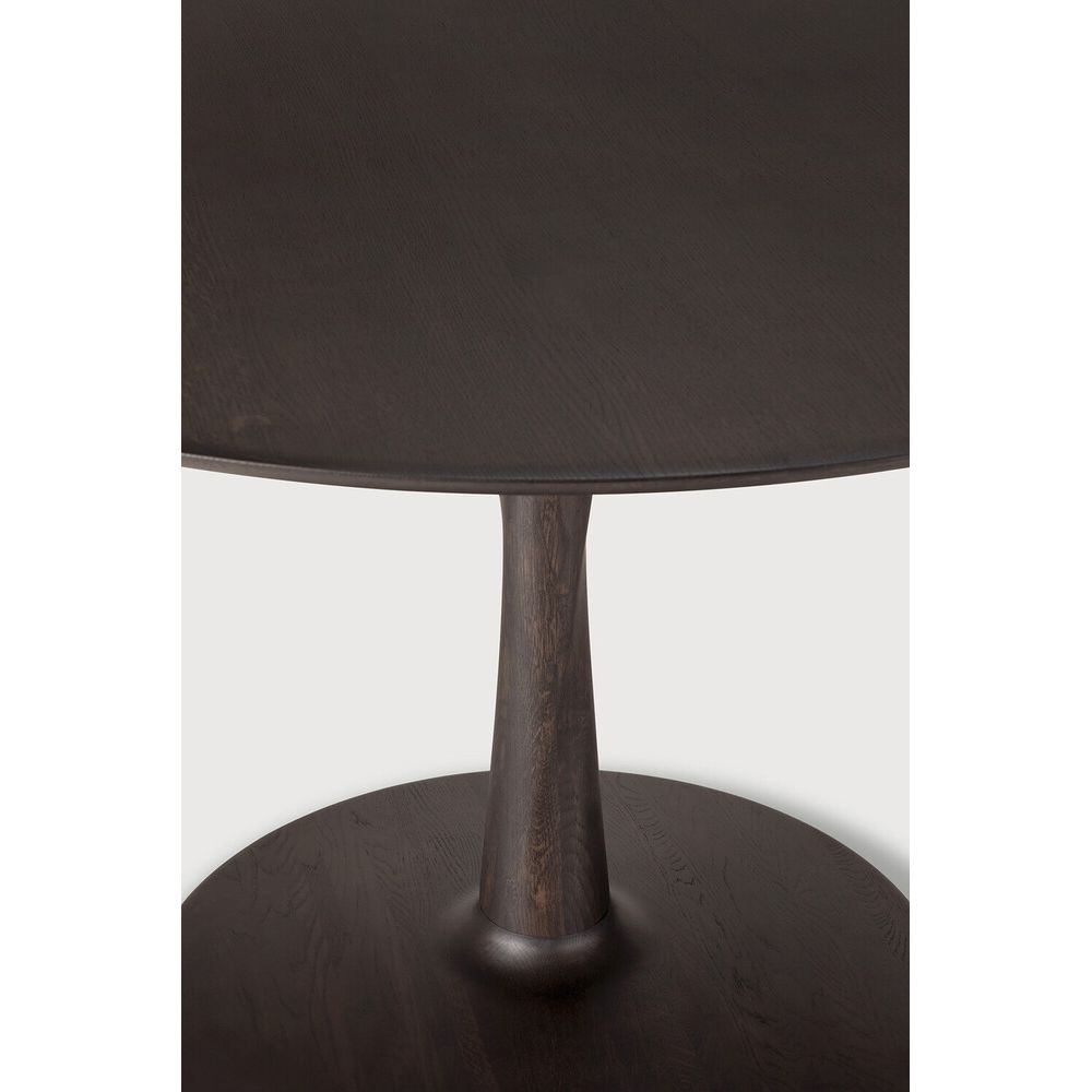 Amethyst Home provides interior design, new construction, custom furniture, and area rugs in the Portland metro area