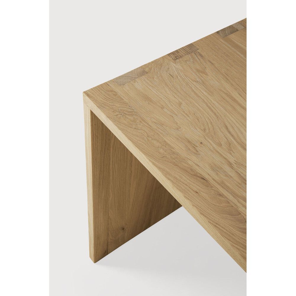 Featuring U Oak Desk by Ethnicraft at Amethyst Home. Create your own office corner with the elegant U desk and give yourself the space you need to spur your creativity.*Discontinued – until stocks last*Collection : UFinish : OiledIn height adjustable : NoMain Material : OakMax weight : 80 KGSolid wood : Yes. Amethyst Home provides interior design, new construction, custom furniture, and area rugs in the Boston metro area