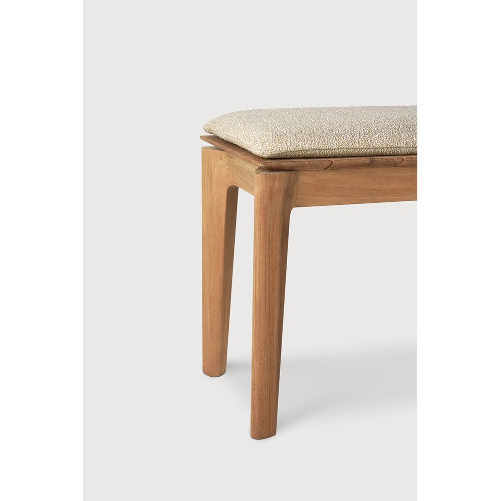 Featuring Bok Outdoor Bench Teak by Ethnicraft at Amethyst Home. Reminiscent of a goat's curved horns, the Bok collection combines sculptural elegance and contemporary crafting into a graceful and airy form. Taking the quality design of the Bok collection outdoors, the Bok outdoor bench pairs perfectly with the Bok dining table, but also as a standalone outdoor. Amethyst Home provides interior design, new home construction design consulting, vintage area rugs, and lighting in the Omaha metro area.