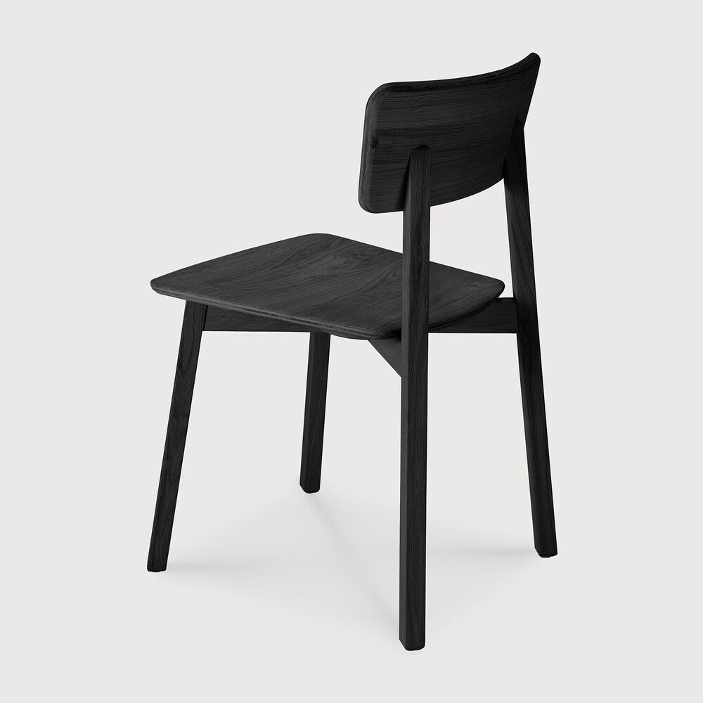 Featuring Casale Dining Chair Oak Black by Ethnicraft at Amethyst Home. Designed by Studio Kaschkasch, the Casale chair boasts straight lines to form a smooth, delicate shape, and the effortless design makes the graceful chair an adaptable piece.
Dimensions: 20.5"d x 18.5"w x 31.5"h
Finish : VarnishedFloor Protector : YesMain Material : OakSolid wood : Ye. Amethyst Home provides interior design, new home construction design consulting, vintage area rugs, and lighting in the Los Angeles metro area.