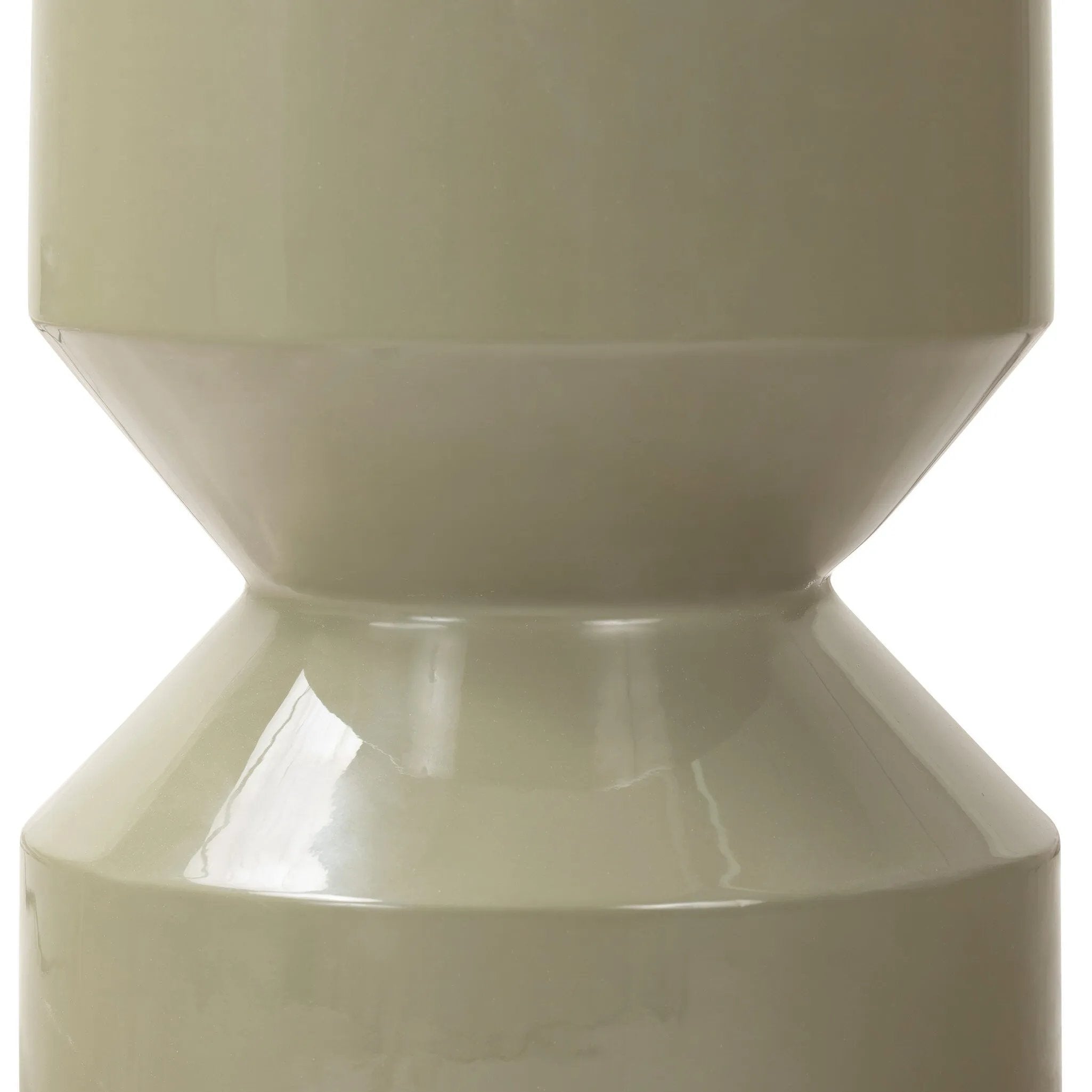 Featuring Ara Moss Lacquered Concrete End Table by Four Hands at Amethyst Home. Made from solid concrete and finished in a high-gloss moss-green lacquer, this shapely end table is the perfect blend of style and function.Collection: ChandlerColors: Moss Lacquered ConcreteMaterials: Concrete Weight: 26.46 lbs. Amethyst Home provides interior design, new home construction design consulting, vintage area rugs, and lighting in the Tampa metro area.