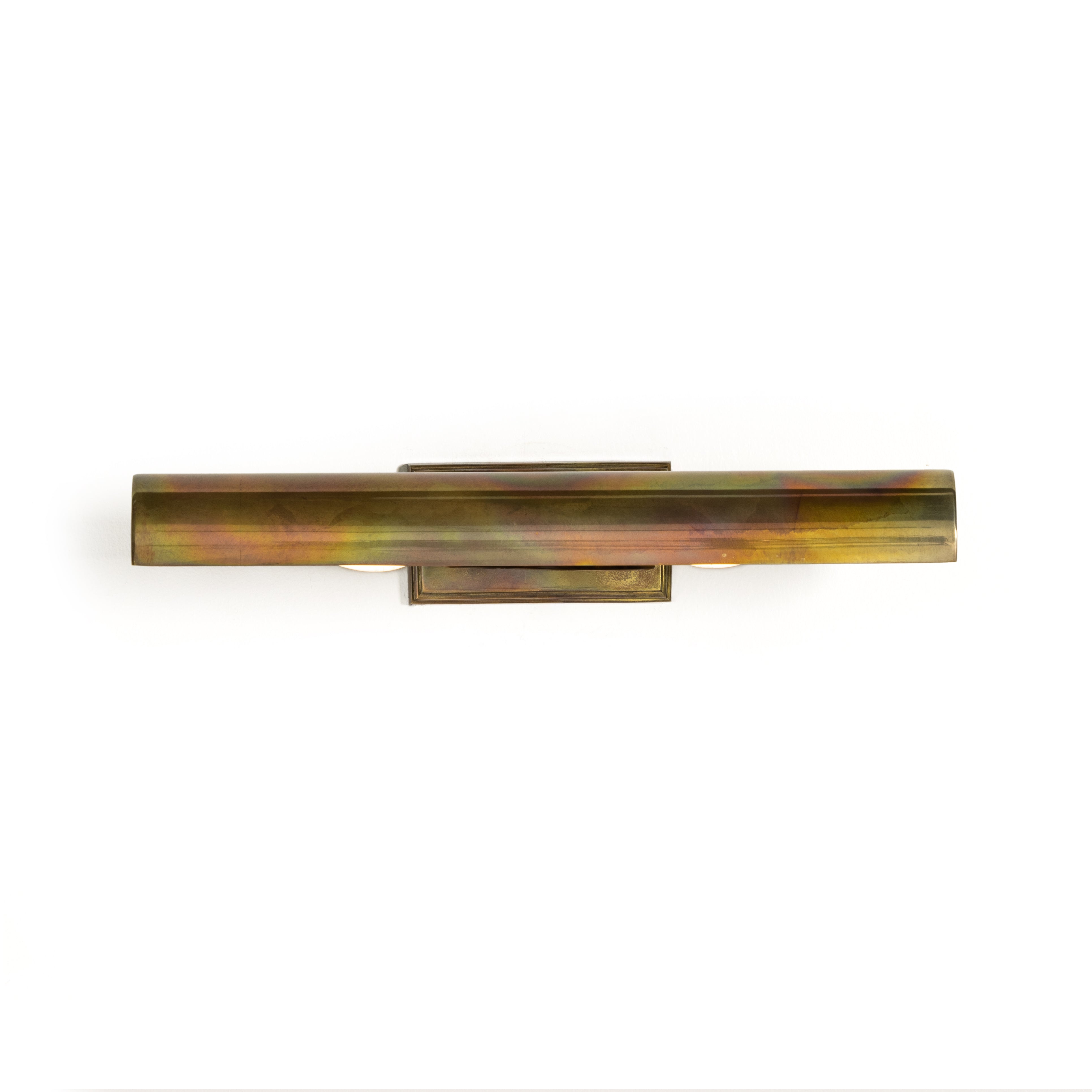 Featuring Clement Burnt Brass Picture Light by Four Hands at Amethyst Home. All eyes on art. A sleek and subtle wall-mountable light of burnt brass is designed to make art pop.
Overall Dimensions: 18"W x 8"L x 3.25"HMaterials: BrassWeight: 3.51 lbsVolume: 1.55 cu ftBulb(s) Included: YesBulb Type: B10 IncandescentMax Wattage: 25. Amethyst Home provides interior design services, furniture, rugs, and lighting in the Des Moines metro area.