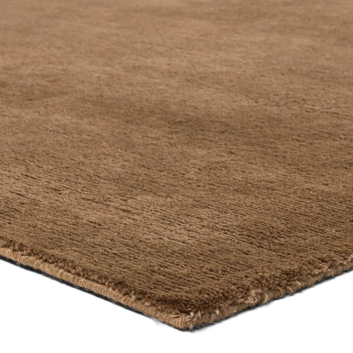 Featuring Hemara Cachemira Hand-Knotted Rug by Jaipur Living at Amethyst Home. A testament to craftsmanship and sophistication. Hand knotted by expert artisans in India, the Hemara Cachemira is more than just a rug; it's a masterpiece of artistry and luxury. The Cachemira design weaves a tale of softness and sophistication through meticulously crafted cut . Amethyst Home provides interior design, new home construction design consulting, vintage area rugs, and lighting in the Scottsdale metro area.