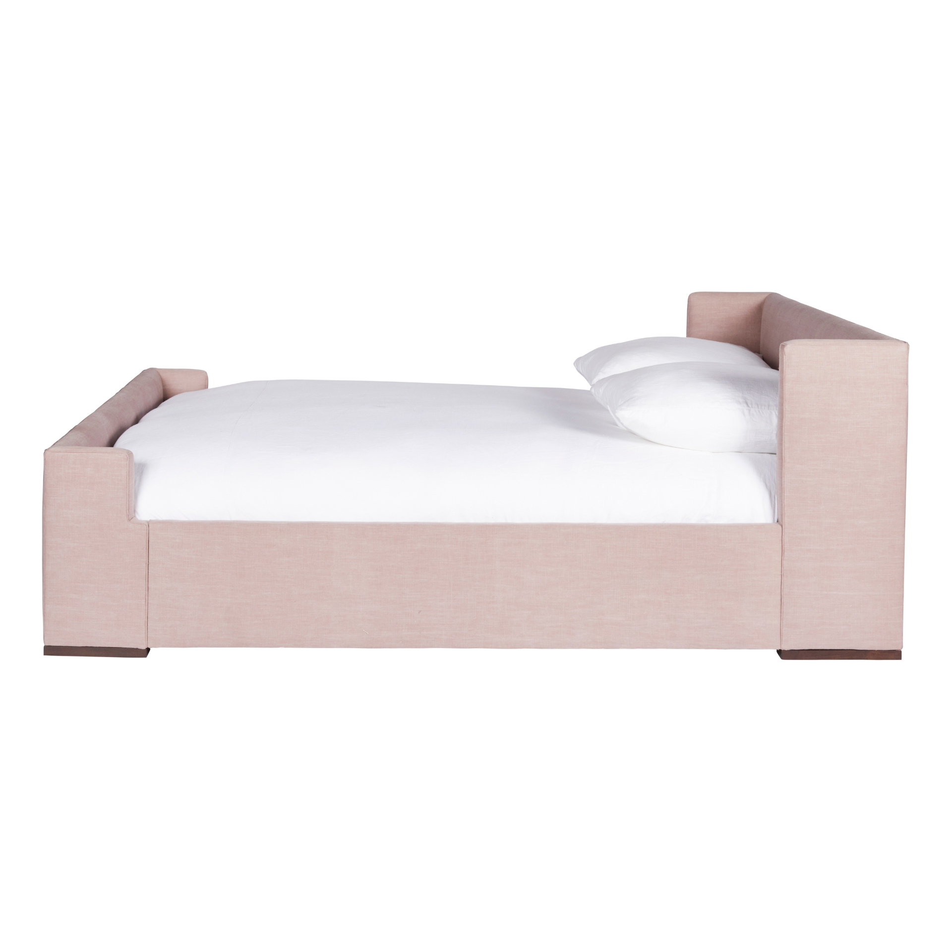 Featuring Laurel Upholstered Bed by Cisco Brothers at Amethyst Home. We love the maple wood base of this Laurel Bed by Cisco Brothers. A cozy, chic piece to add to your bedroom to immediately elevate the space. Photographed in Molino Blush.
Queen: Dimensions: 65"w x 31.5"h x 84.5"dSide Rails Height: 12.5"Slat Height: 5.75"Footboard Height: 20.5"Mattress Space. Amethyst Home provides interior design, new home construction design consulting, vintage area rugs, and lighting in the Omaha metro area.