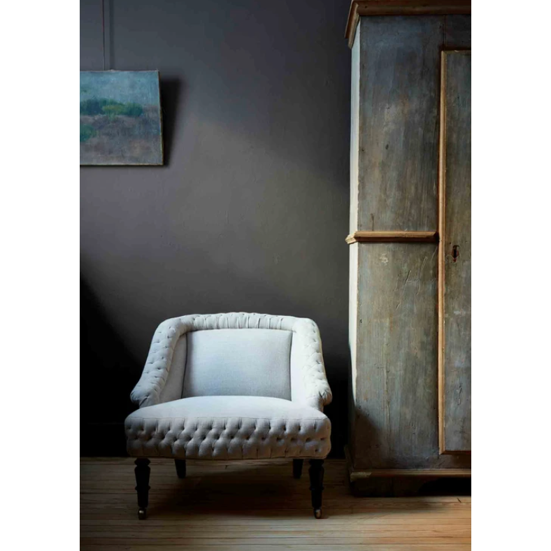 Featuring JD Royal Chair by Cisco Brothers at Amethyst Home. Bring traditional, comfortable sitting to your living room or office with this JD Royal Chair by Cisco Home. Sure to be your favorite place to curl up with a book or warm drink for years to come!
Overall: 30"w x 30"d x 28"hSitting Space: 22"w x 17"dSeat Height: 16"hArm Height: 18"hWeight: 50lbs. Amethyst Home provides interior design, new home construction design consulting, vintage area rugs, and lighting in the Omaha metro area.