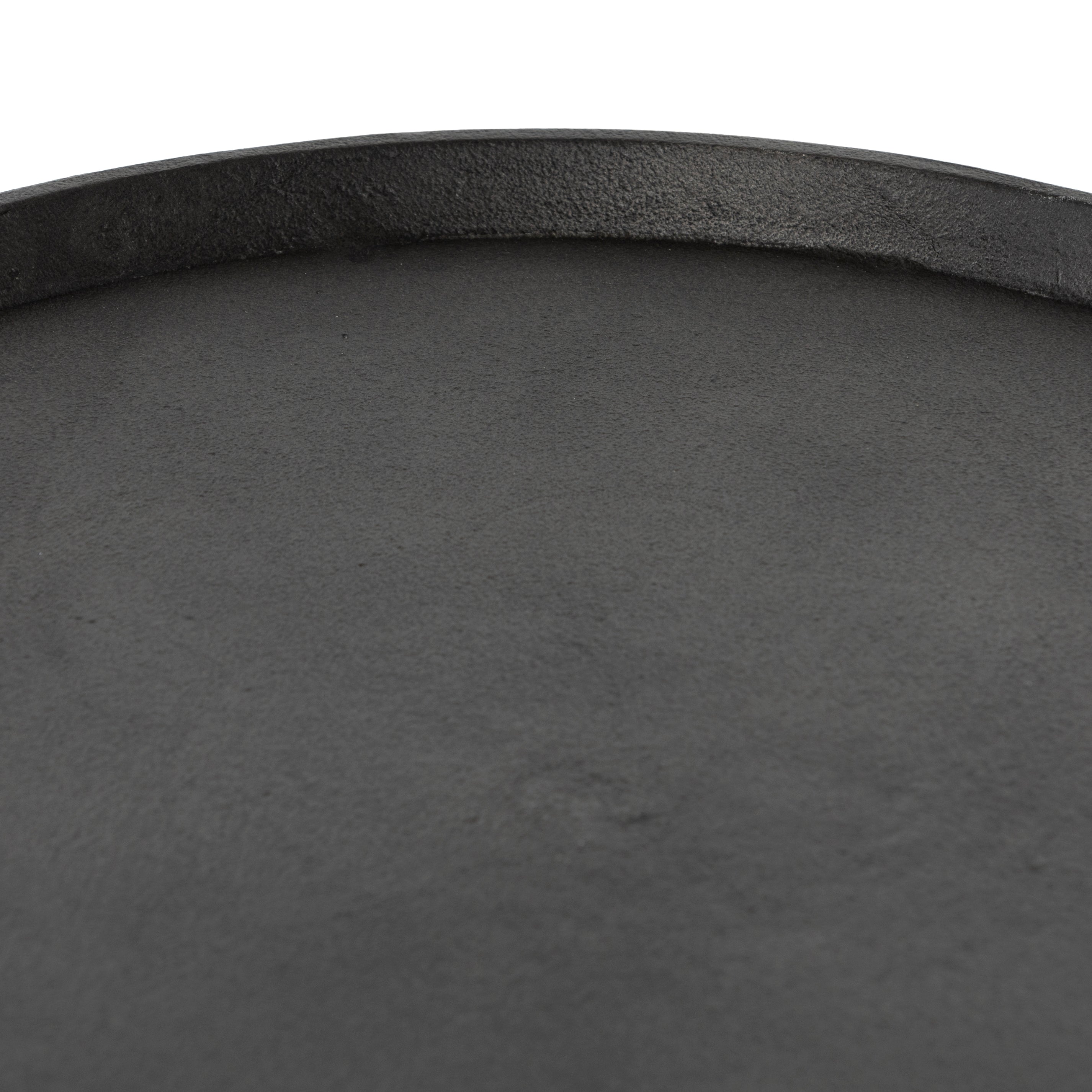 Featuring Cronos End Table - Polished White Marble by Four Hands at Amethyst Home. Simply sophisticated with this Cronos End Table - Polished White Marble. Finished in a polished white, a solid turned marble base supports a tray-style tabletop of grey-hammered iron, spurring beautifully eye-catching contrast for any living room or bedroom. 
Overall Dimens.  Amethyst Home provides interior design, new home construction design consulting, vintage area rugs, and lighting in the Alpharetta metro area.