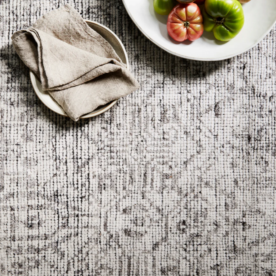 Amara Ivory/Taupe Rug by Loloi | Amethyst Reviews