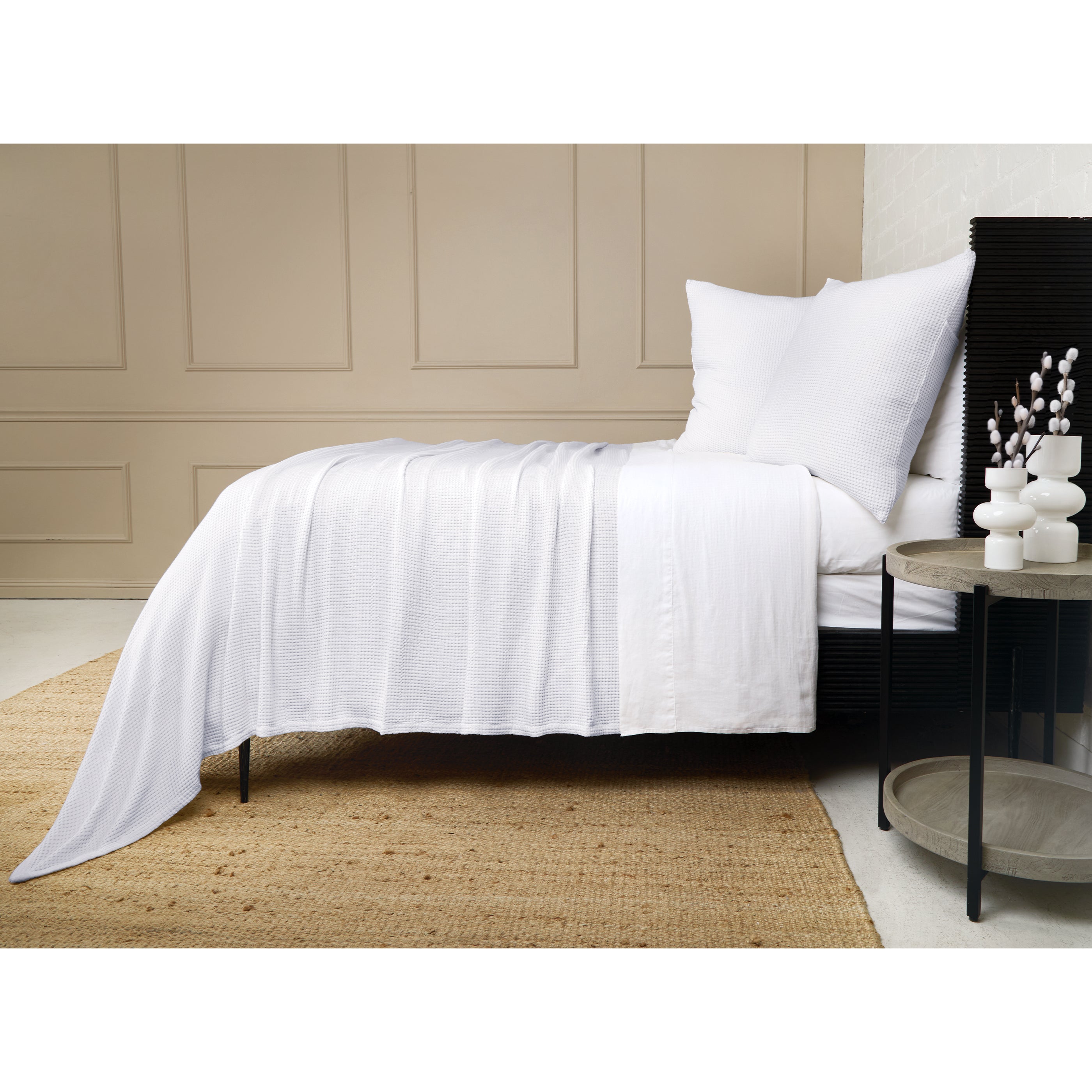 <p>Balboa Bamboo Waffle Blanket – Lightweight Comfort and Timeless StyleThis luxury waffle blanket complements any bedding aesthetic, transforming your room into a serene retreat. Made of 100% rayon sourced from bamboo, it offers natural temperature-regulating and moisture-wicking properties ideal for every season. Amethyst Home provides interior design, new construction, custom furniture, and area rugs in the Portland metro area
