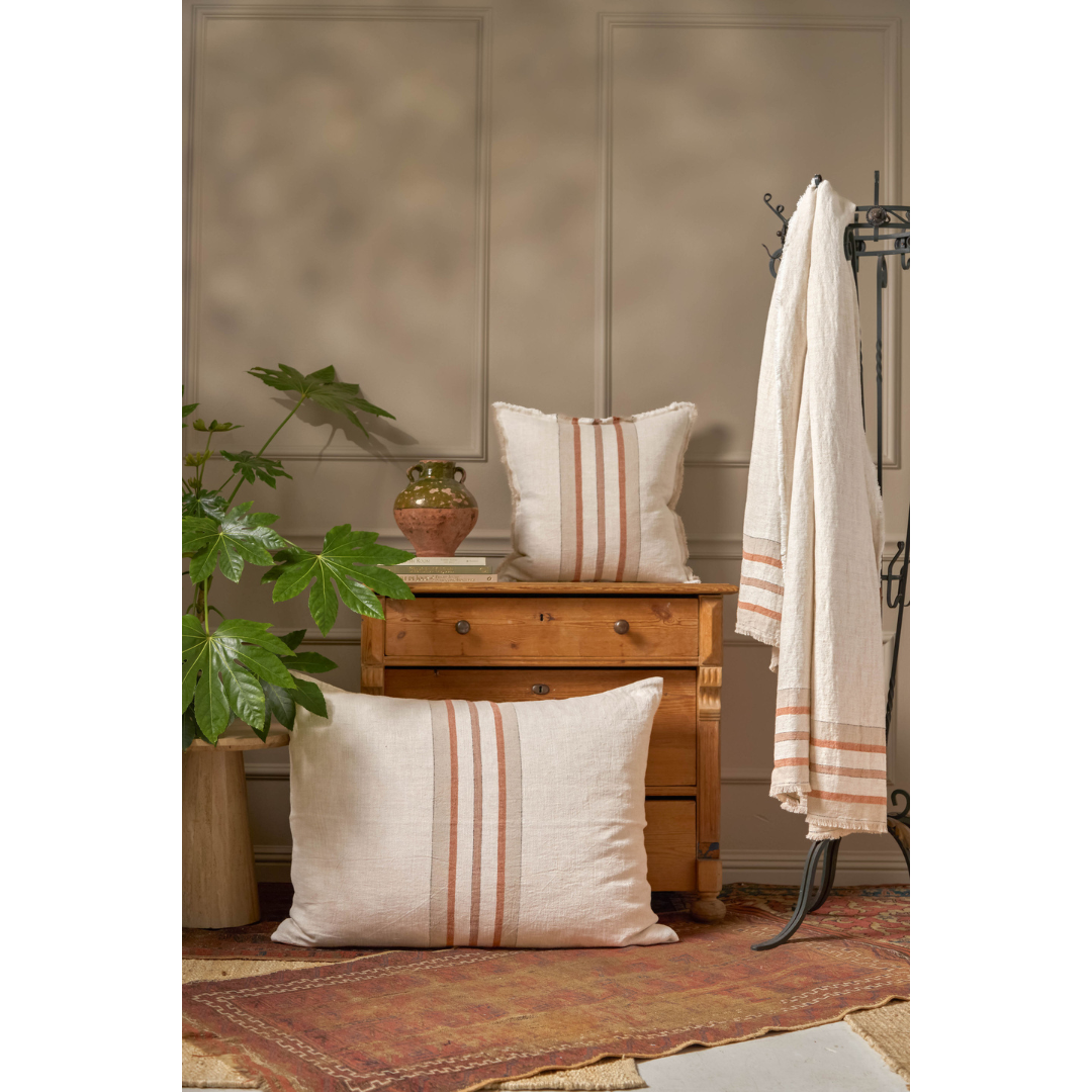  Amethyst Home provides interior design, new construction, custom furniture, and area rugs in the Winter Garden metro area