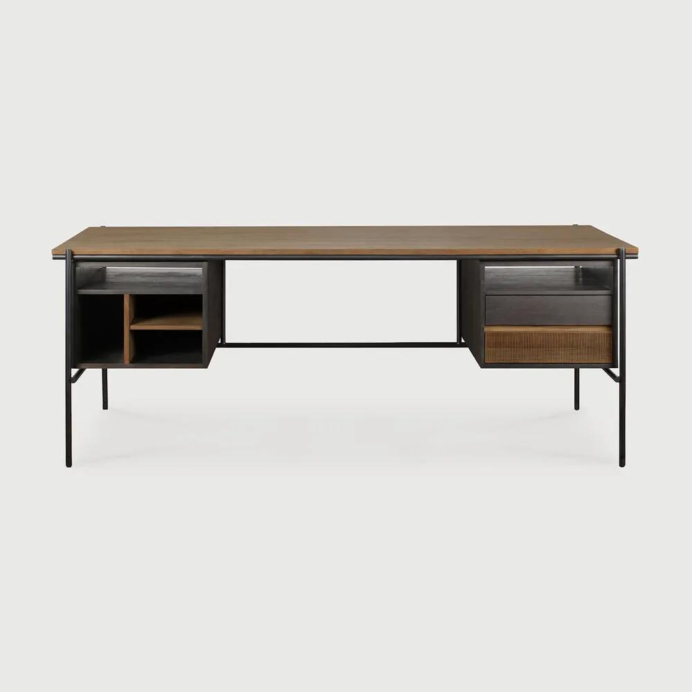 Some like a minimalistic look, others need more storage and organization. Whether you like the first or the latter: the Oscar desk is available with or without drawers. Designed by Alain van Havre and teak drawer doors hand carved by our artisans Amethyst Home provides interior design, new home construction design consulting, vintage area rugs, and lighting in the Los Angeles metro area.