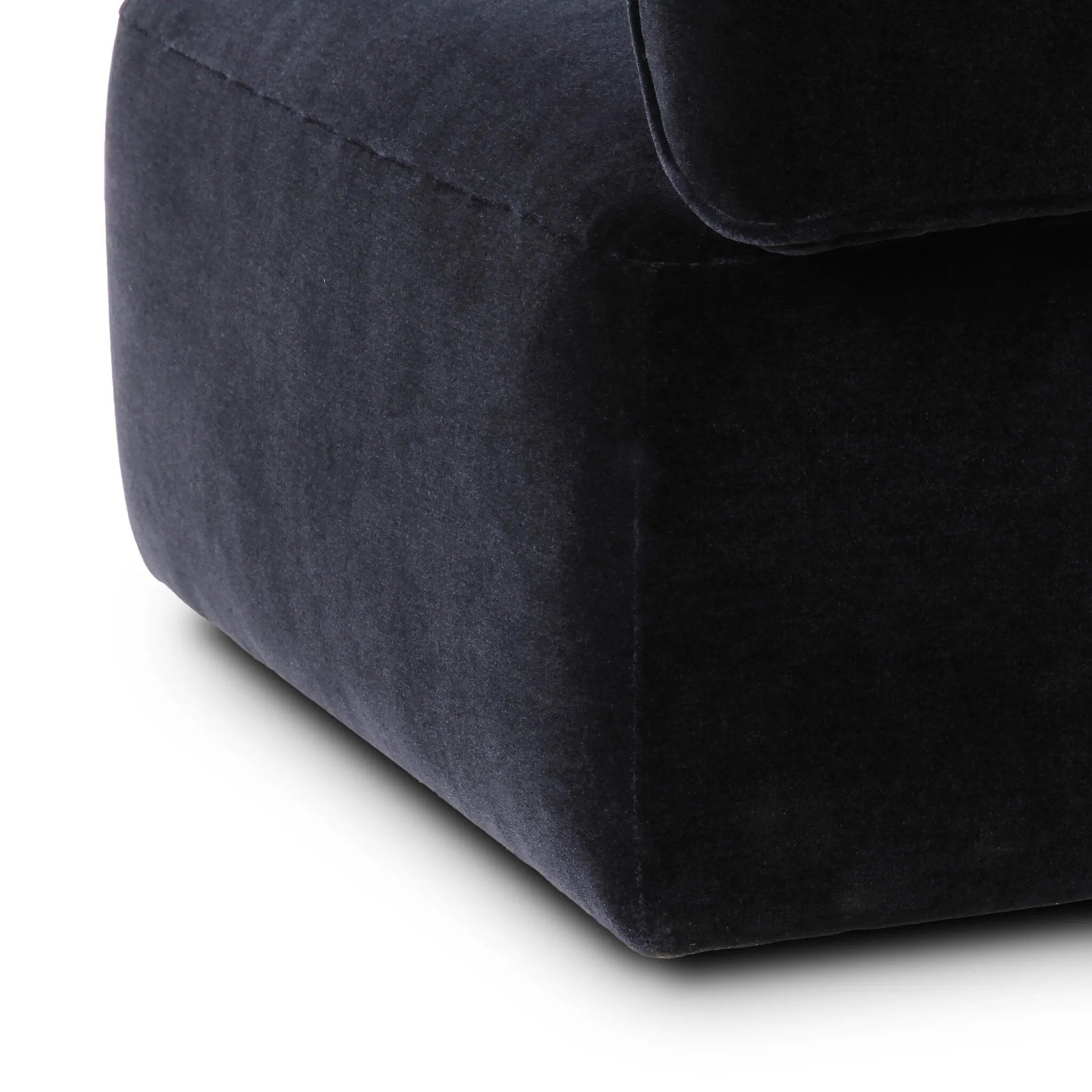 As fans of modern style at Amethyst, we love the nature inspired Pacey Swivel Chair - Monte Navy. This item pairs well with other brands such as Loloi Rugs and is perfect for coastal homes Amethyst Home provides interior design, new home construction design consulting, vintage area rugs, and lighting in the Scottsdale metro area.