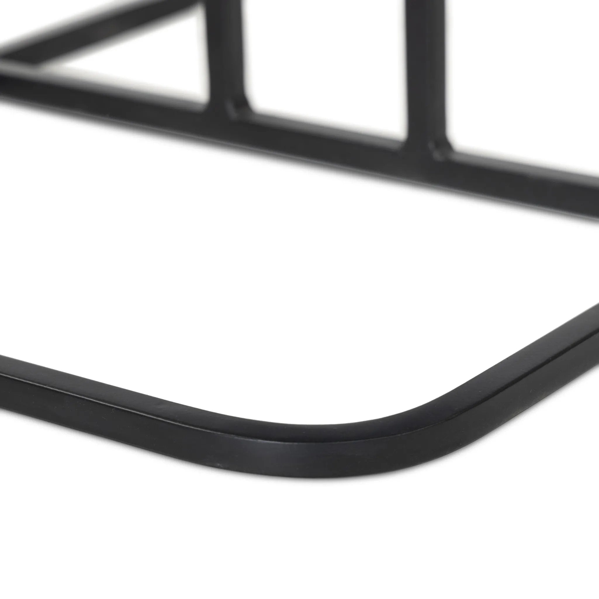 Featuring Adalley Polished Black Marble C Table by Four Hands at Amethyst Home. Add a pop of marble in a classic, matte black. Complemented by a monochromatic C-table base slides perfectly over a sofa, adding an easy surface.Overall Dimensions: 15.00"w x 19.00"d x 23.00"hWeight : 31.42 lbsMaterials: Solid Marble, Iron. Amethyst Home provides interior design, new home construction design consulting, vintage area rugs, and lighting in the Monterey metro area.