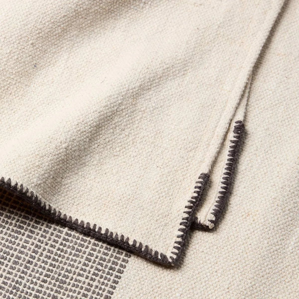 The Neem &amp; Jaipur Living present the Margosa Embata, offering stonewashed and embroidered handcrafted throws, blankets, and bedding expertly crafted of soft cotton and hand-spun wool in India. Amethyst Home provides interior design, new home construction design consulting, vintage area rugs, and lighting in the Portland metro area.