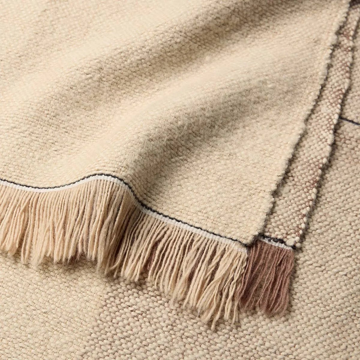 The Neem &amp; Jaipur Living present the Margosa Soroush, offering stonewashed and embroidered handcrafted throws, blankets, and bedding expertly crafted of soft cotton and hand-spun wool in India. Amethyst Home provides interior design, new home construction design consulting, vintage area rugs, and lighting in the Calabasas metro area.