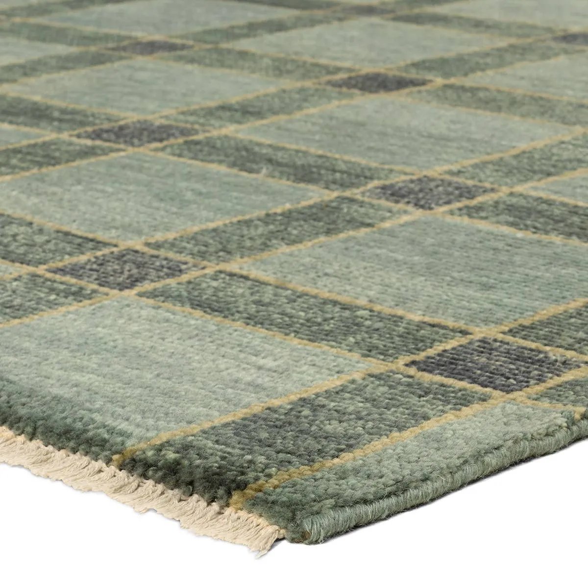The Quinlan design reinvents timeless geometric grid patterns, fusing classic charm with a modern edge. Its beautiful blue hue elevates any mid-century modern space, while the 100% wool construction offers natural stain resistance. Stylish and durable, this piece is designed to stand the test of time.Hand Knotte Amethyst Home provides interior design, new home construction design consulting, vintage area rugs, and lighting in the Washington metro area.