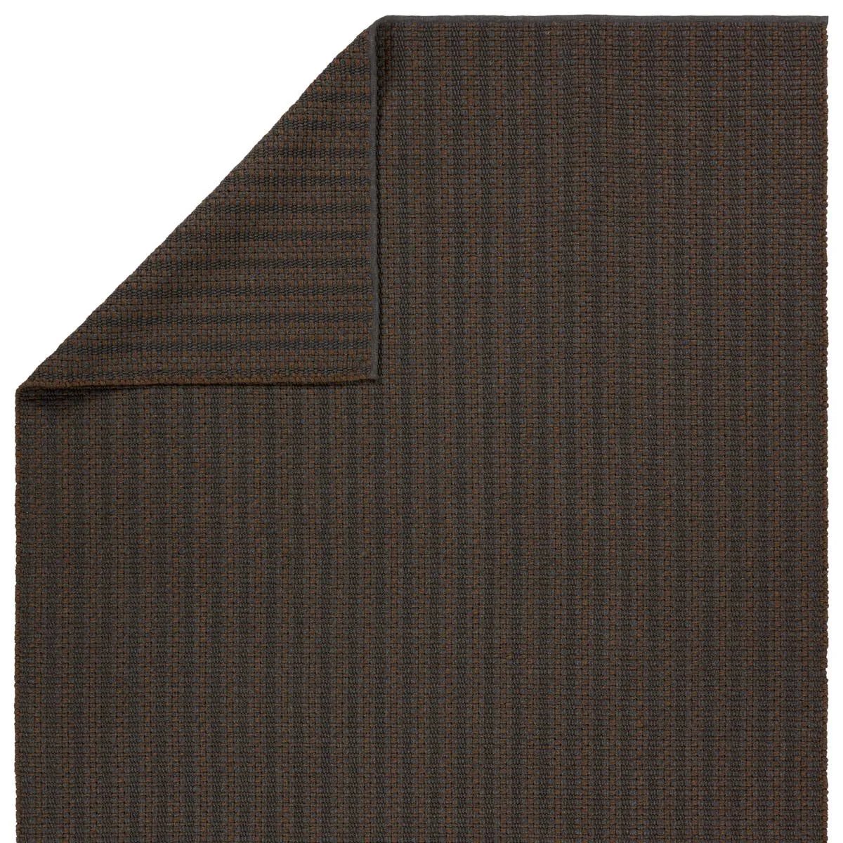 Handwoven of thick and durable performance fibers, the Talin Elmas offers a sturdy accent with evocative texture to any space. Neutral, versatile colorways combine with an undulating striped weave for a not-so-solid, but perfectly grounding, modern design. Amethyst Home provides interior design, new home construction design consulting, vintage area rugs, and lighting in the Charlotte metro area.