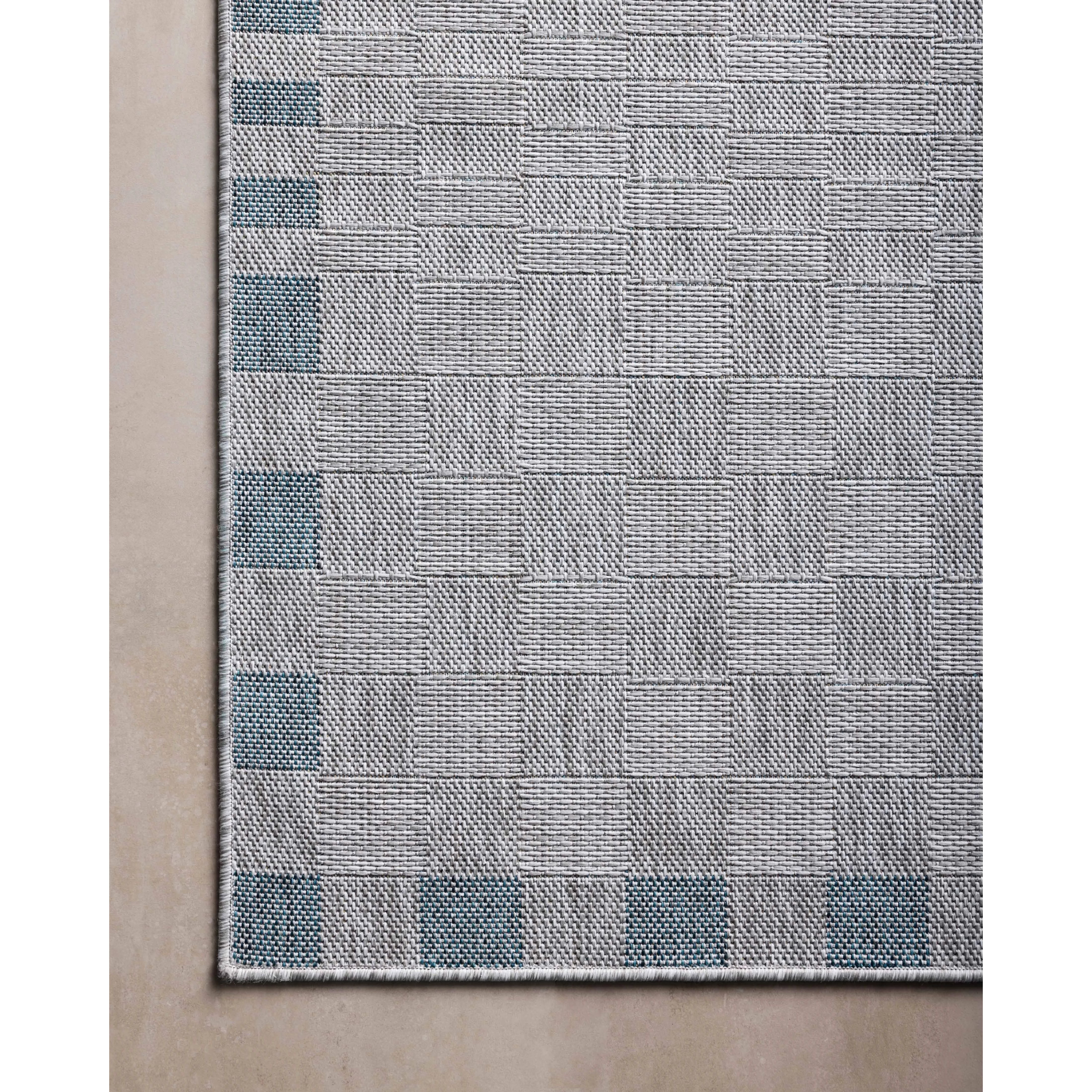 Inspired by the scenic mountain town in California, the Topanga Collection is an indoor/outdoor rug made of durable polypropylene that resembles natural fibers but is much more ready for sun, rain, and high-traffic use. Amethyst Home provides interior design, new home construction design consulting, vintage area rugs, and lighting in the Scottsdale metro area.