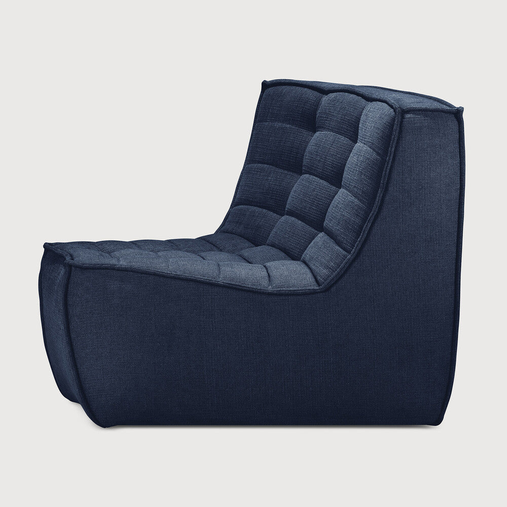 Featuring N701 Graphite 45° Round Corner Modular Sofa Piece by Ethnicraft at Amethyst Home. The N701 sofa is an inviting design that oozes comfort and relaxation. By combining the different modules and sizes, you have unlimited possibilities when it comes to creating your own unique setting.Weight : 30 lbs Dimensions: 39" W x 33" L x 30" H. Amethyst Home provides interior design, new construction, custom furniture, and area rugs in the Newport Beach metro area