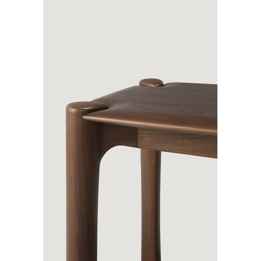 The PI collection honours nature’s design by keeping the strength, curves and lines, as nature intended. Interesting shapes are discovered in this sleek and stylish, polished imperfect, finish. Each PI item is finished by hand to ensure that the individual character of the wood is respected. Amethyst Home provides interior design, new construction, custom furniture, and area rugs in the Austin metro area