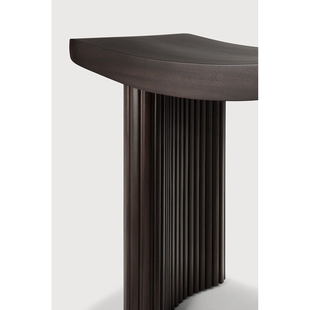 The Roller Max collection is remarkable in its design, distinguished with its stacked wood-stick effect. Both comfortable and compact, this eye-catching stool is versatile; position it solo, or combine with the wider Roller Max and Boomerang collection items to make a bold statement.Weight : 36 lb Dimensions: 22.5 in W x 17. Amethyst Home provides interior design, new construction, custom furniture, and area rugs in the Washington metro area
