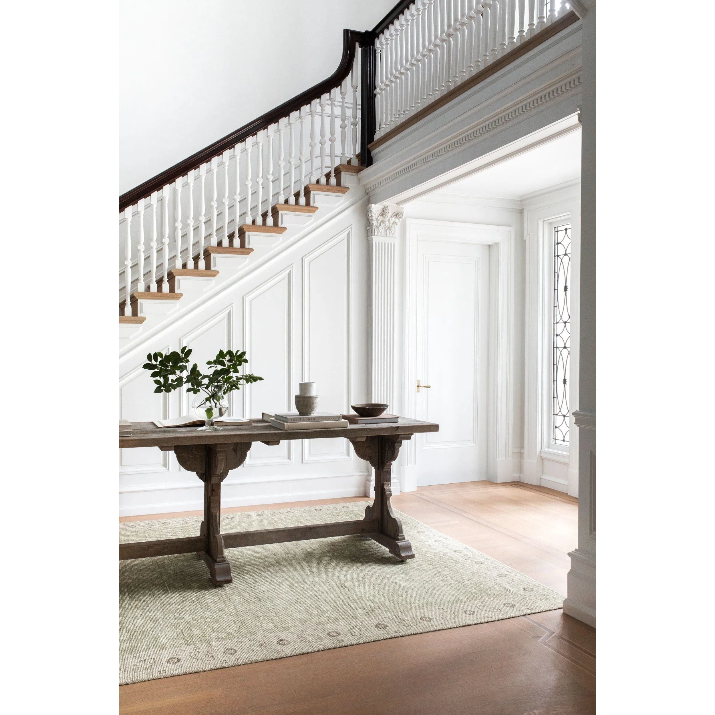 Nabela Noor Home x LIVABLIS Amethyst Home provides interior design, new home construction design consulting, vintage area rugs, and lighting in the Monterey metro area.