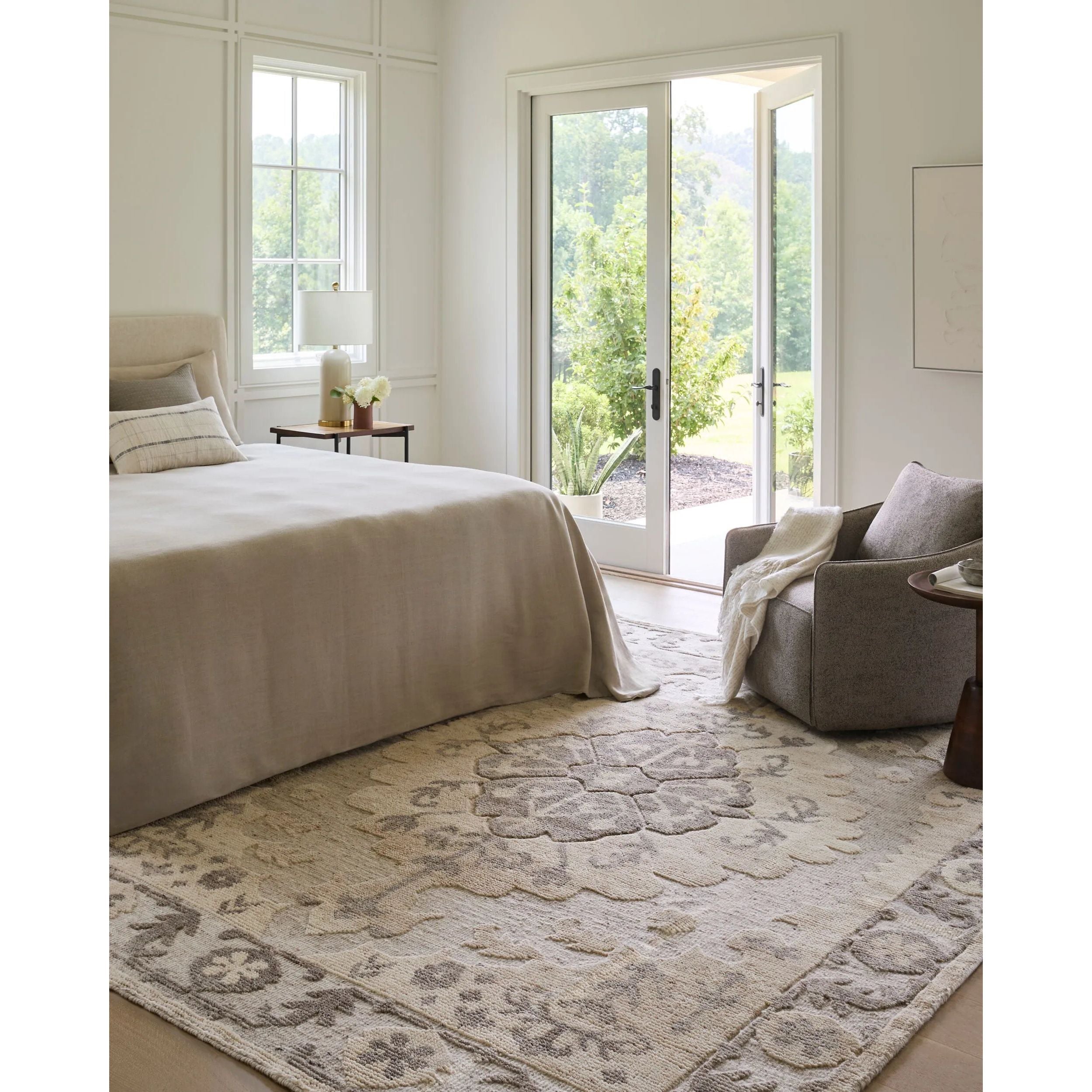 This beautiful Hadiya hand made wool rug is perfect for any room. The classic design and medium pile will make a timeless addition to your home. The hand-knotted construction ensures durability, while the wool fabric provides softness and warmth. This rug is made in India, so you can be sure of its superior craftsmanship. Amethyst Home provides interior design, new home construction design consulting, vintage area rugs, and lighting in the Salt Lake City metro area.