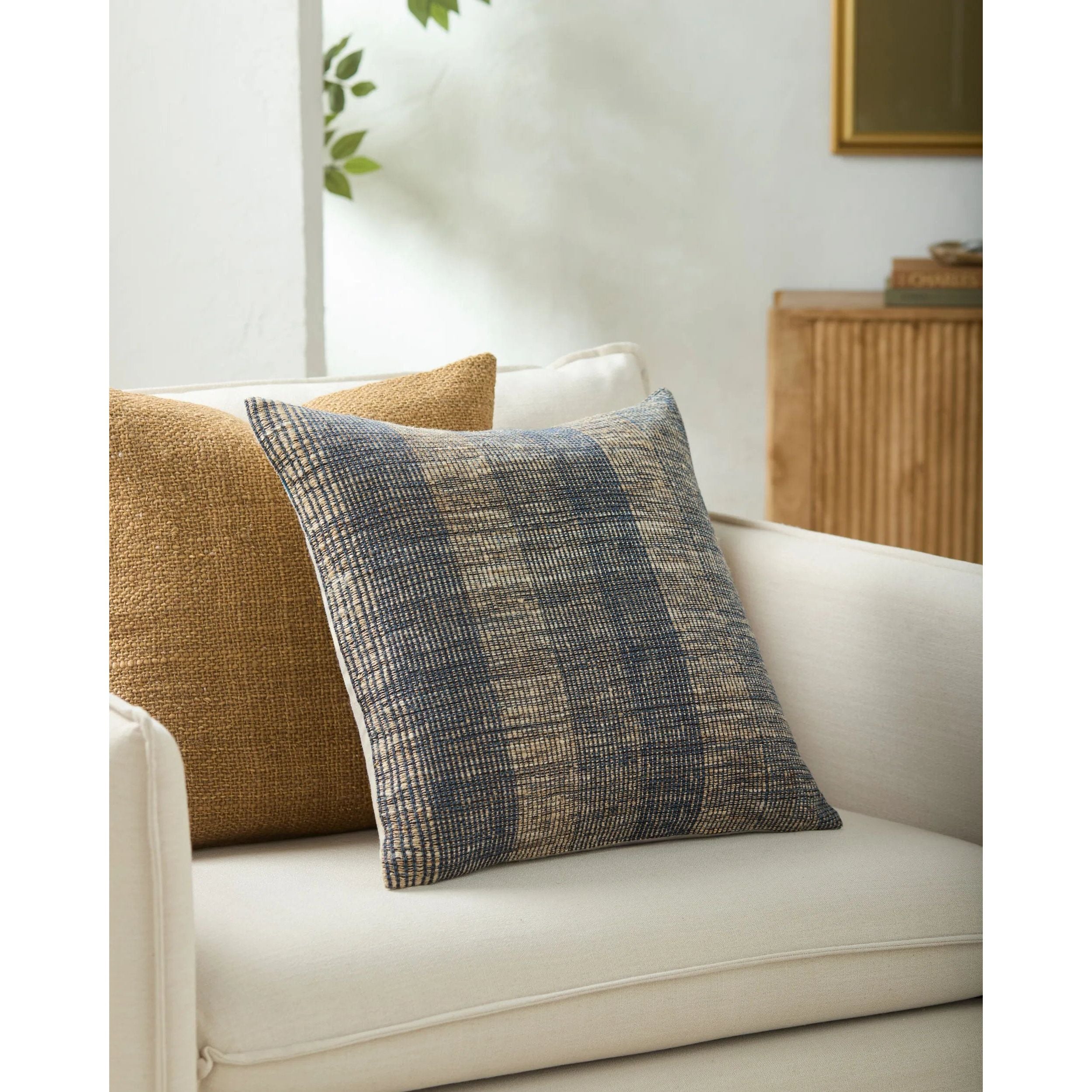 Overall Dimensions Amethyst Home provides interior design, new home construction design consulting, vintage area rugs, and lighting in the Omaha metro area.