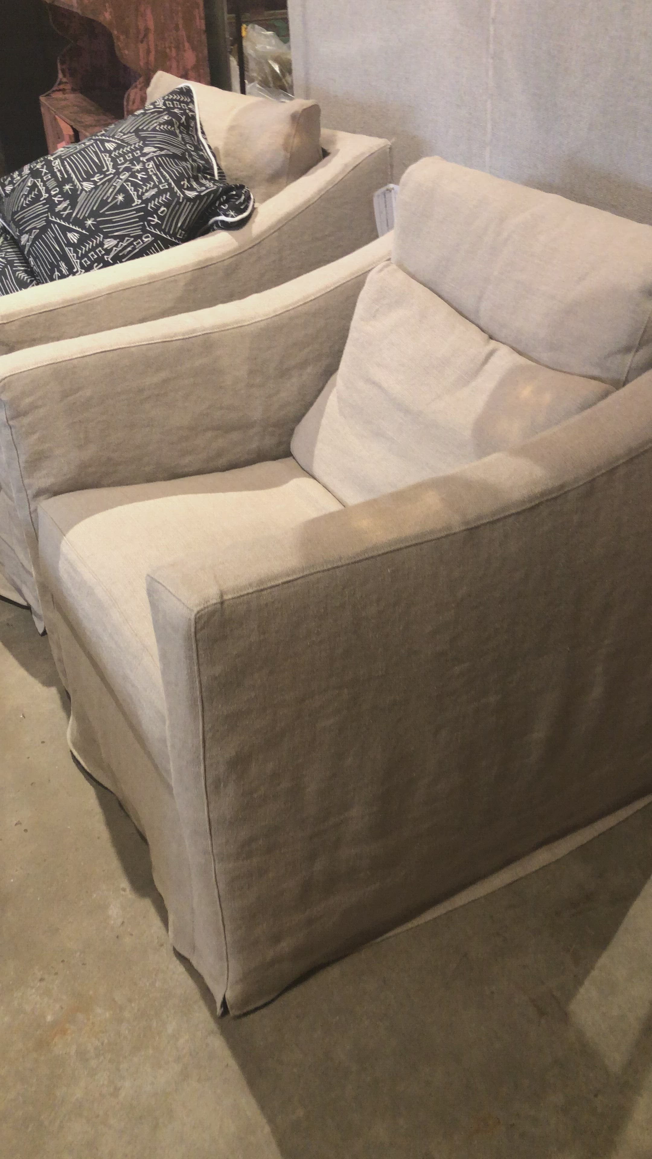Load video: Rebecca chair in Brevard Burlap