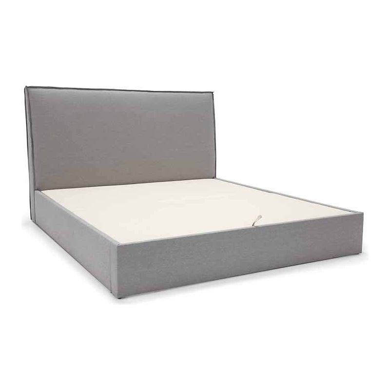 A Verellen essential, the Aimee Bed is a beautiful platform bed. Both comfy and durable, this comes standard with:  double needle stitch detail platform on glides available slipcovered not available with box spring Available in twin, full, queen, king, and California king mattresses.