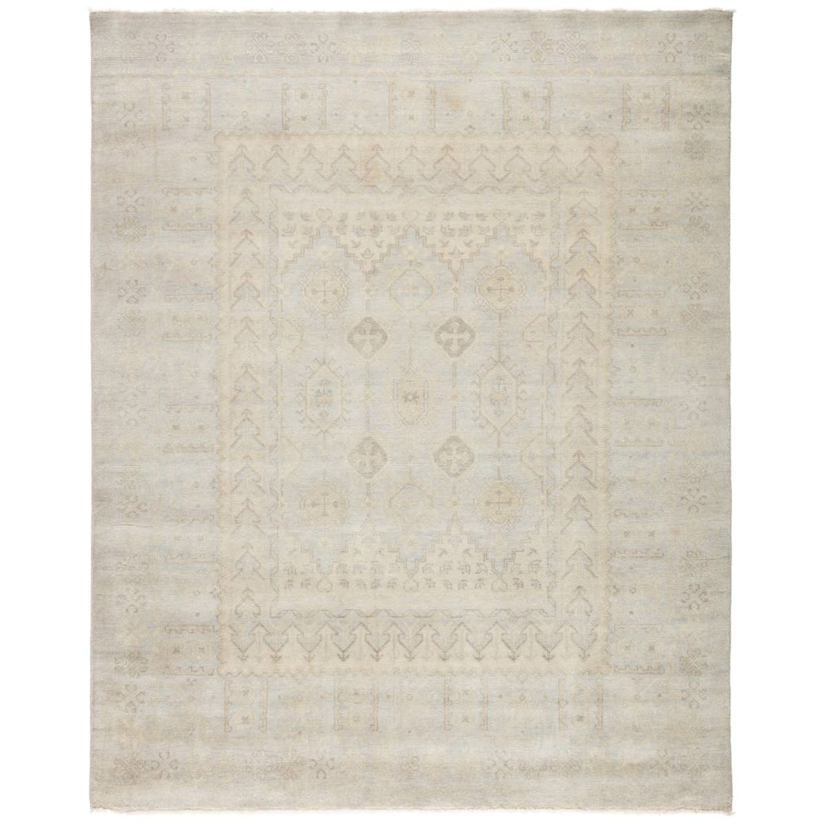 The Eloquent Chival Area Rug by Jaipur Living, or ELQ02, emanates traditional elegance, lending a soft and serene look to transitional homes. The hand-knotted Chival area rug features a washed vintage-inspired design in muted gray and beige tones. Perfect for the bedroom, living room, or other medium traffic areas. 