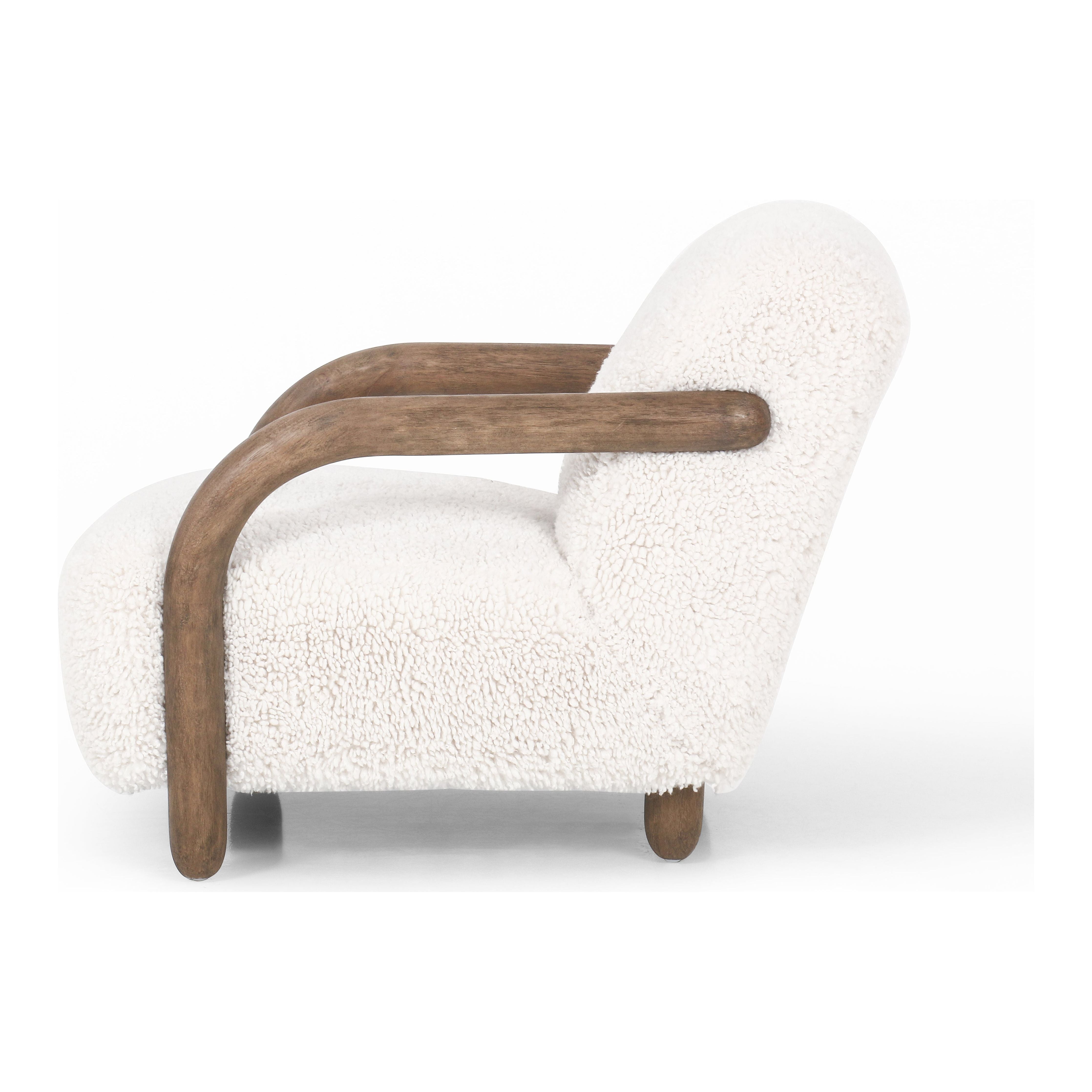 Featuring Aniston Andes Natural Chair by Four Hands at Amethyst Home. This versatile accent chair is upholstered in a faux Mongolian shearling with a textural high pile. A contrasting, chunky parawood frame hugs the seat and is wire-brushed for a warm, vintage feel.Overall Dimensions: 30.50"W x 40"L x 32"H
Collection: KensingtonColors: Andes Natural ,Distressed NaturalMaterials: 100%. Amethyst Home provides interior design, new construction, custom furniture, and area rugs in the Omaha metro area.