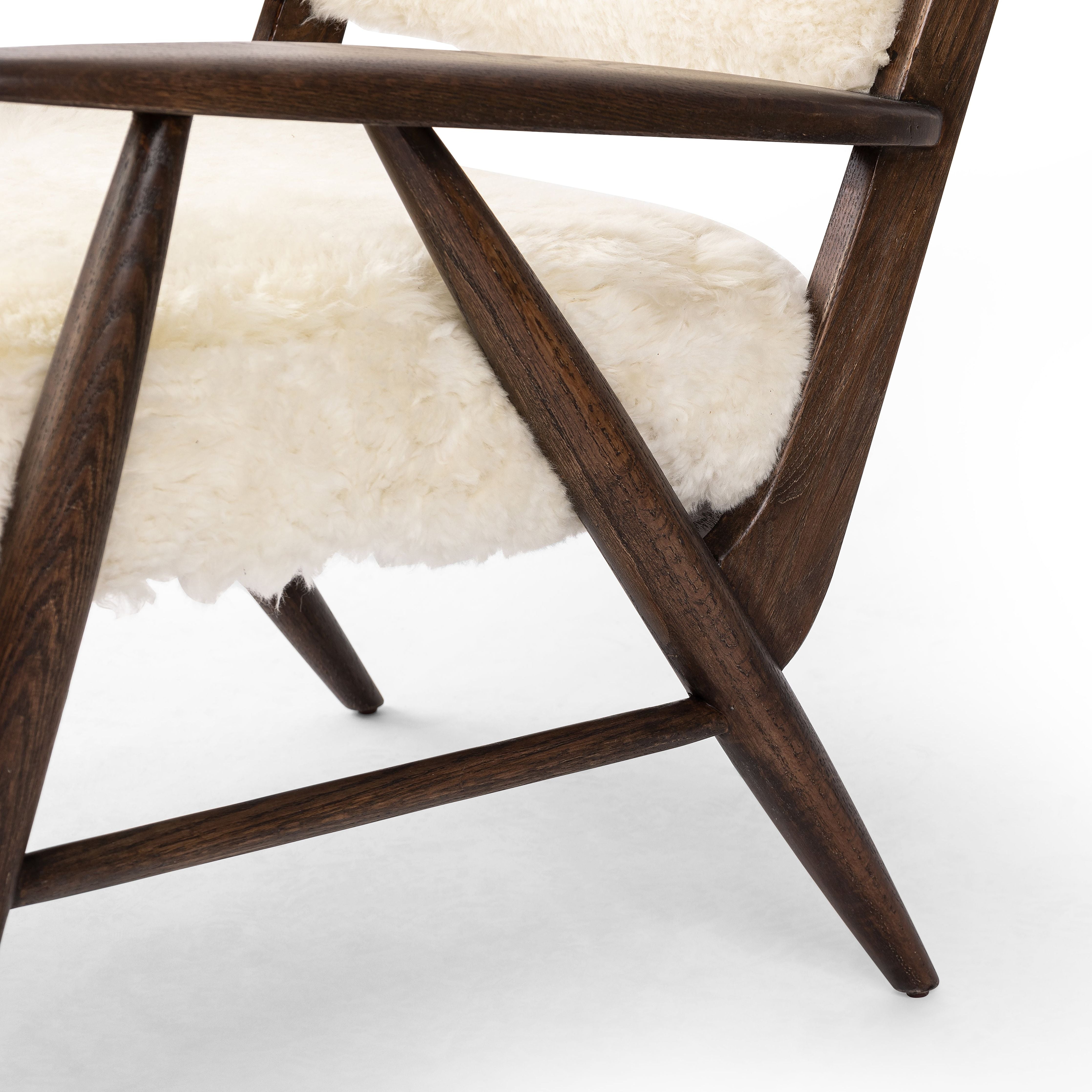 Featuring Papile Cream Shearling Chair by Four Hands at Amethyst Home. A modern take on the vintage school chair, upholstered in plush cream shearling of 100% sheepskin. Perfect as an accent chair or in pairs.Overall Dimensions: 28.25"W x 32"L x 30.25"H
Collection: AshfordColors: Cream Shearling ,Terra Brown NettlewodMaterials: Sheared Sheepskin ,Solid Nettlewood Weight: 30.86. Amethyst Home provides interior design, new construction, custom furniture, and area rugs in the Laguna Beach metro area.