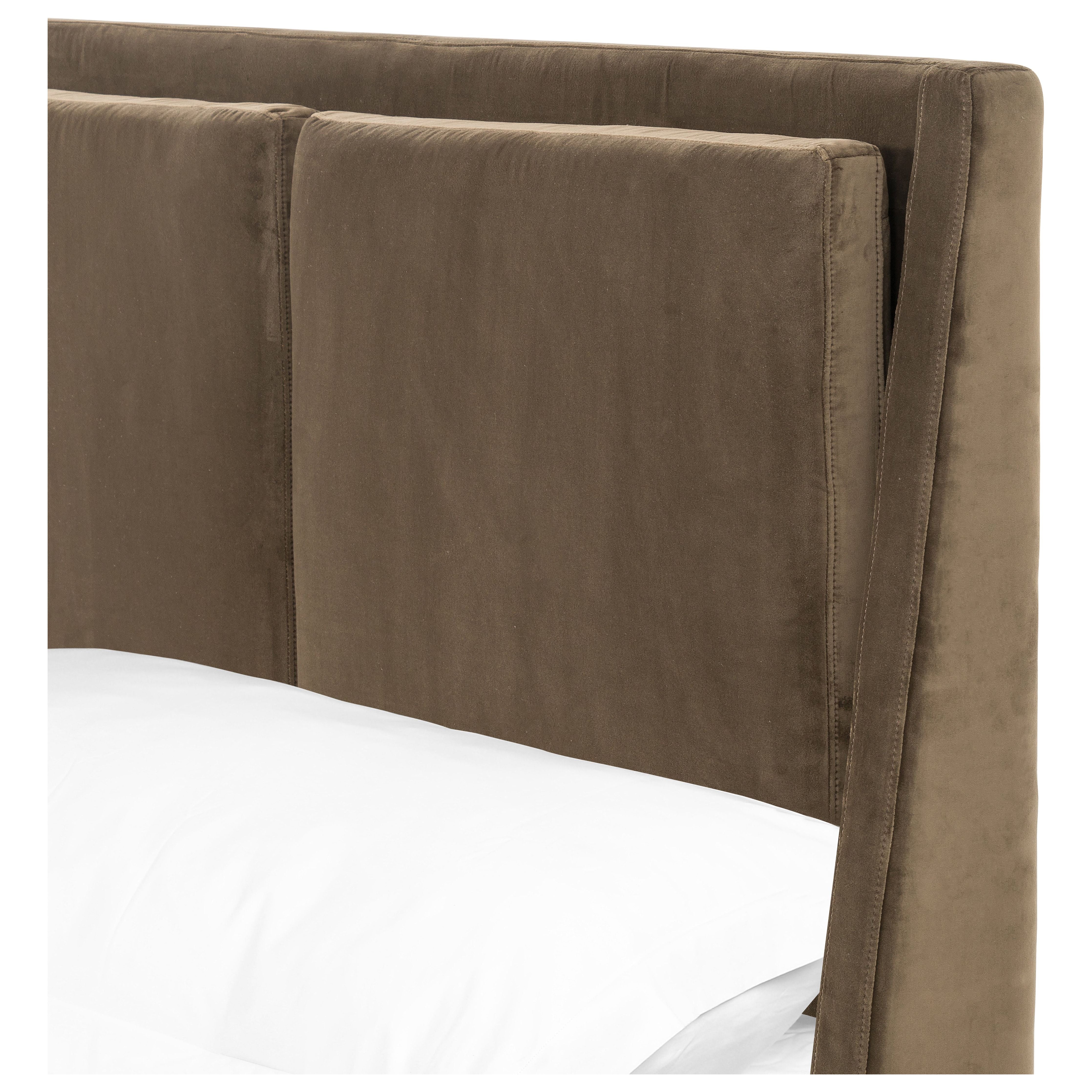 Featuring Potter Surrey Olive Bed by Four Hands at Amethyst Home. Upholstered in a velvety olive with subtle highs and lows that change in appearance depending on the direction of the fabric's nap. Fixed headboard cushioning for adds texture and comfort, while tapered oak legs lend a low-profile look.
Queen Dimensions: 66.00"w x 90.00"d x 55.00"hKing Dimensions: 82.50"w x 90.00"d. Amethyst Home provides interior design, new construction, custom furniture, and area rugs in the Calabasas metro area.