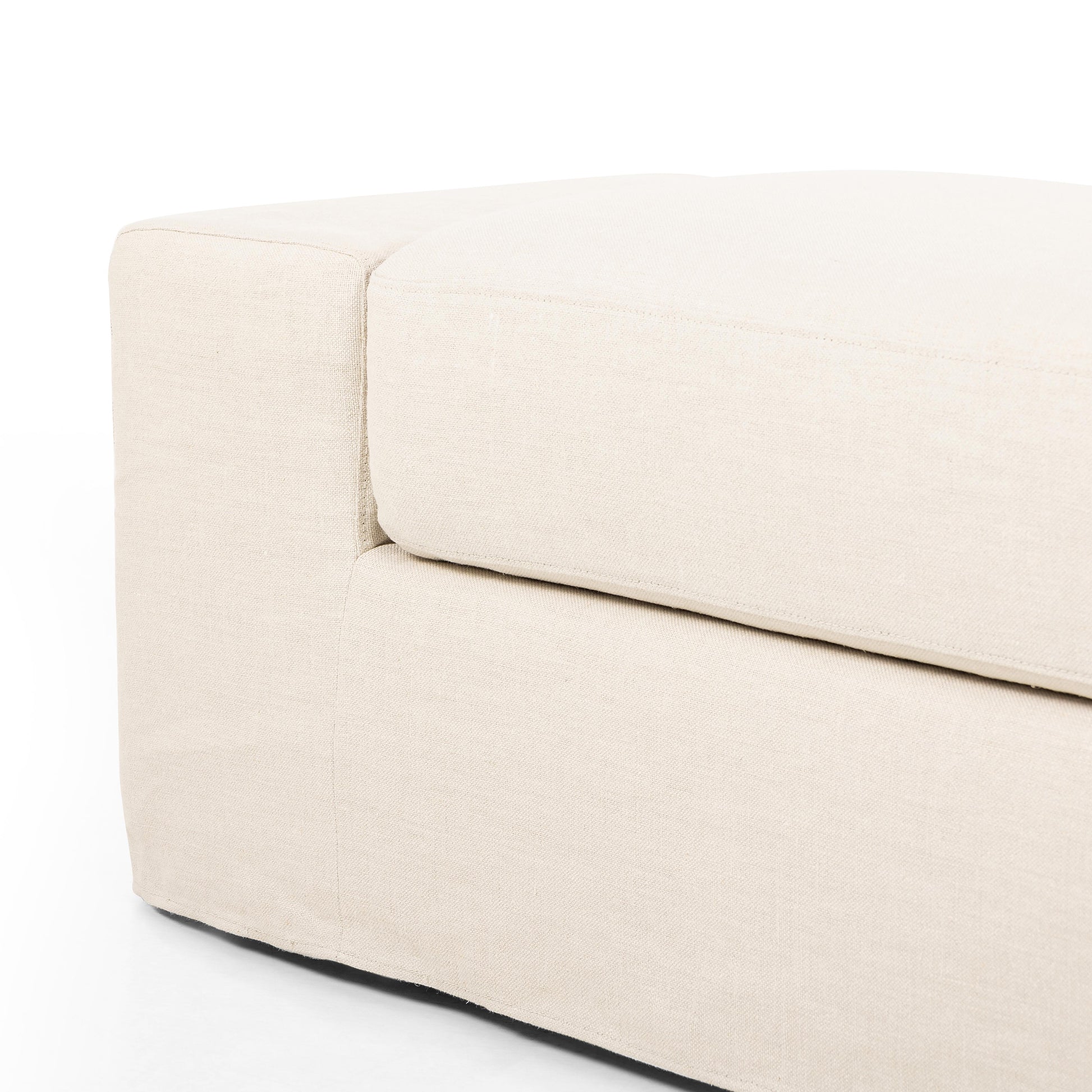 Bold dimensions define this monolithic accent bench. Durable and soft to the touch, Libeco™-sourced linens are artisan-made and free of toxic chemicals. Slipcovered styles are fully removable and machine-washable for easy care. Amethyst Home provides interior design, new home construction design consulting, vintage area rugs, and lighting in the Boston metro area.