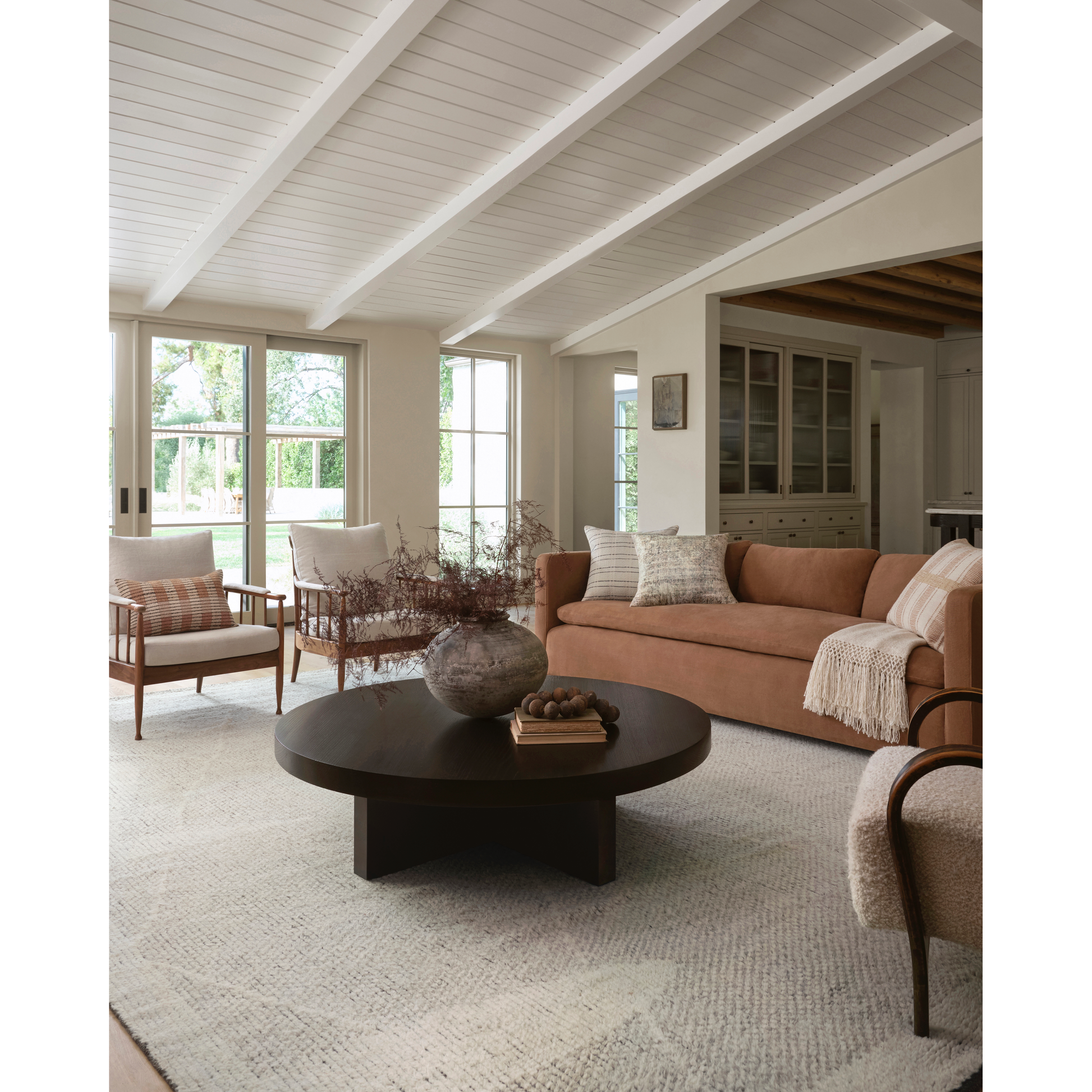 With its organic lines and tonal hues, the Gwyneth Amber Lewis x Loloi GWY-02 AL Ivory / Taupe rug for Amber Lewis x Loloi is made for everyday living. Featuring sophisticated colors and a soft pile, this collection is the a perfect blend between refined, relaxed and is also GoodWeave-Certified. Amethyst Home provides interior design, new construction, custom furniture, and rugs for the Des Moines and Cedar Rapids metro area.