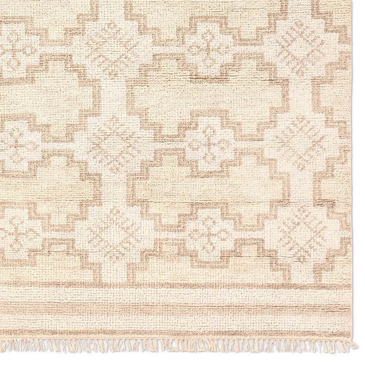 The Sevak collection skillfully emulates vintage designs with the simplified and tonal twist of modernity mixed into the motifs. These Kars-inspired patterns have the uncanny ability to both ground a space with inviting and comfortable appeal, while also lending the perfect amount of interest to a room. Amethyst Home provides interior design, new home construction design consulting, vintage area rugs, and lighting in the Los Angeles metro area.