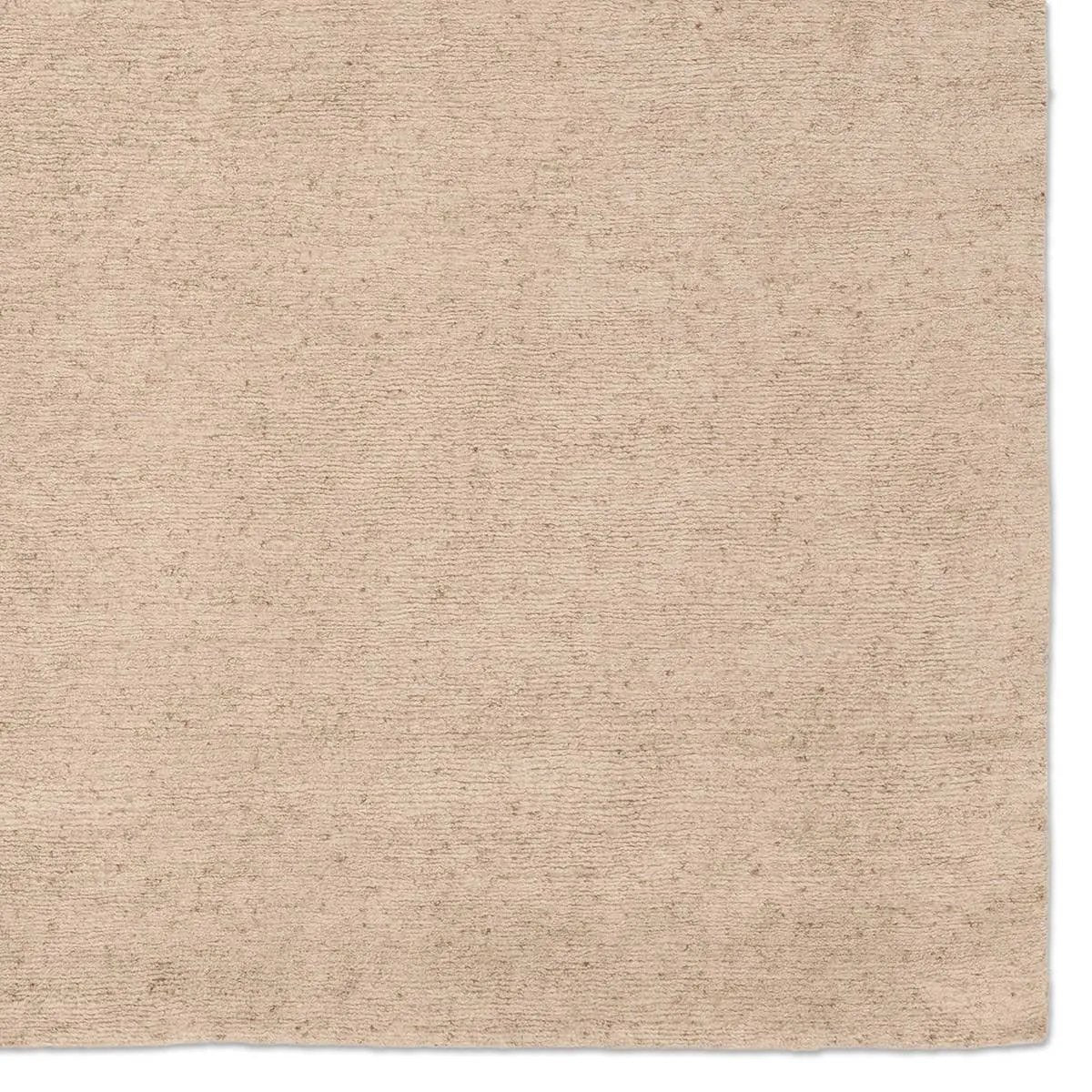 Made from the exceptional soft fleece and durability of Alpaca and New Zealand Wool, the Si Blanc Theia creates uniform excellence as the understated centerpiece of a room. With its natural luster and timeless charm the Theia design made of Gray Tibetan hand knots brings simple and soft sophistication underfoot.?Hand Knotte Amethyst Home provides interior design, new home construction design consulting, vintage area rugs, and lighting in the Austin metro area.