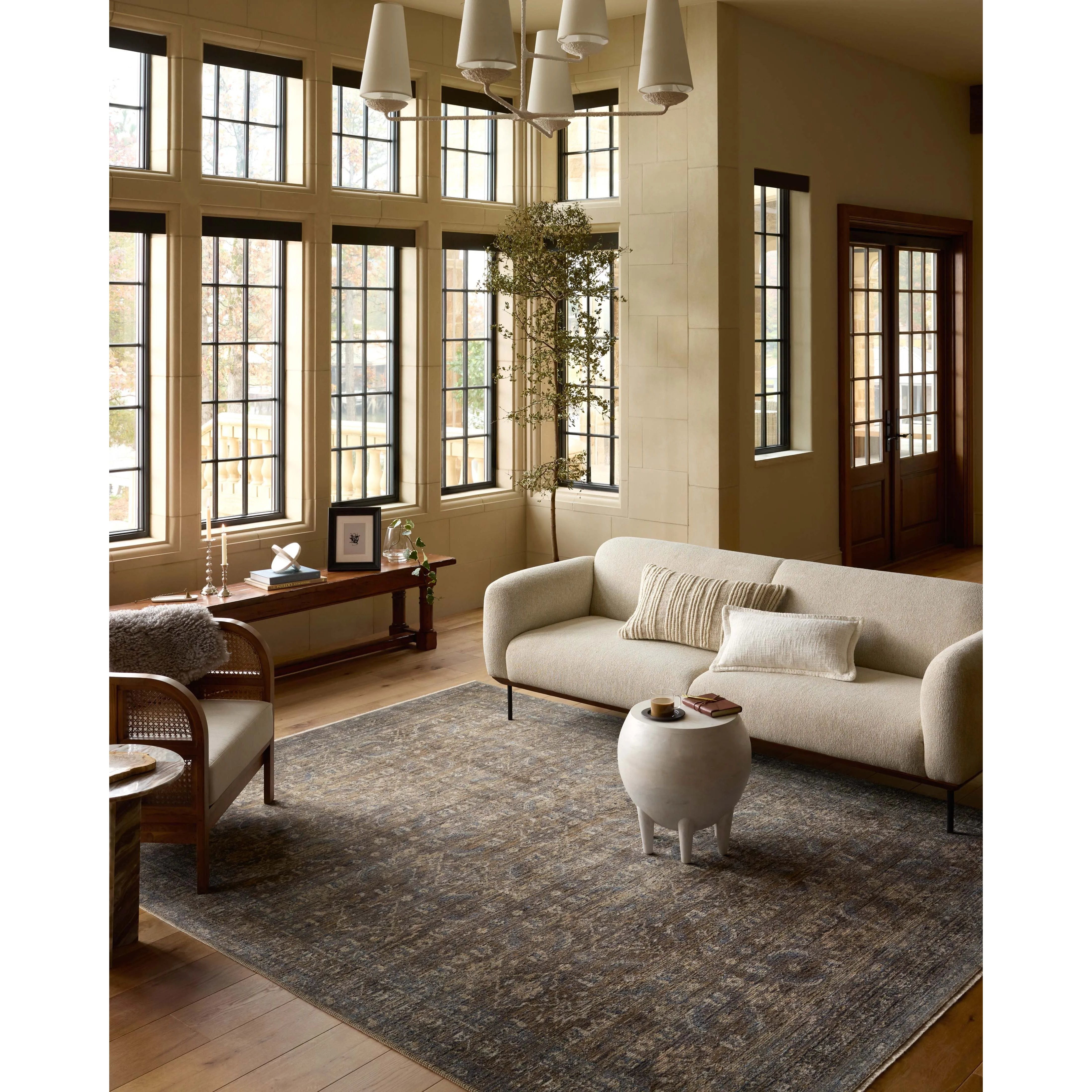 Heritage Lagoon / Tobacco Rug 📷 Try this rug virtually – Amethyst
