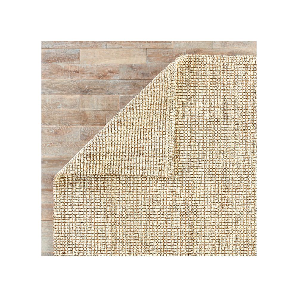 This collection is made of 100% woven natural jute, and can be sure to become a staple in any style of home.  Naturals Construction 100% Jute NAL02